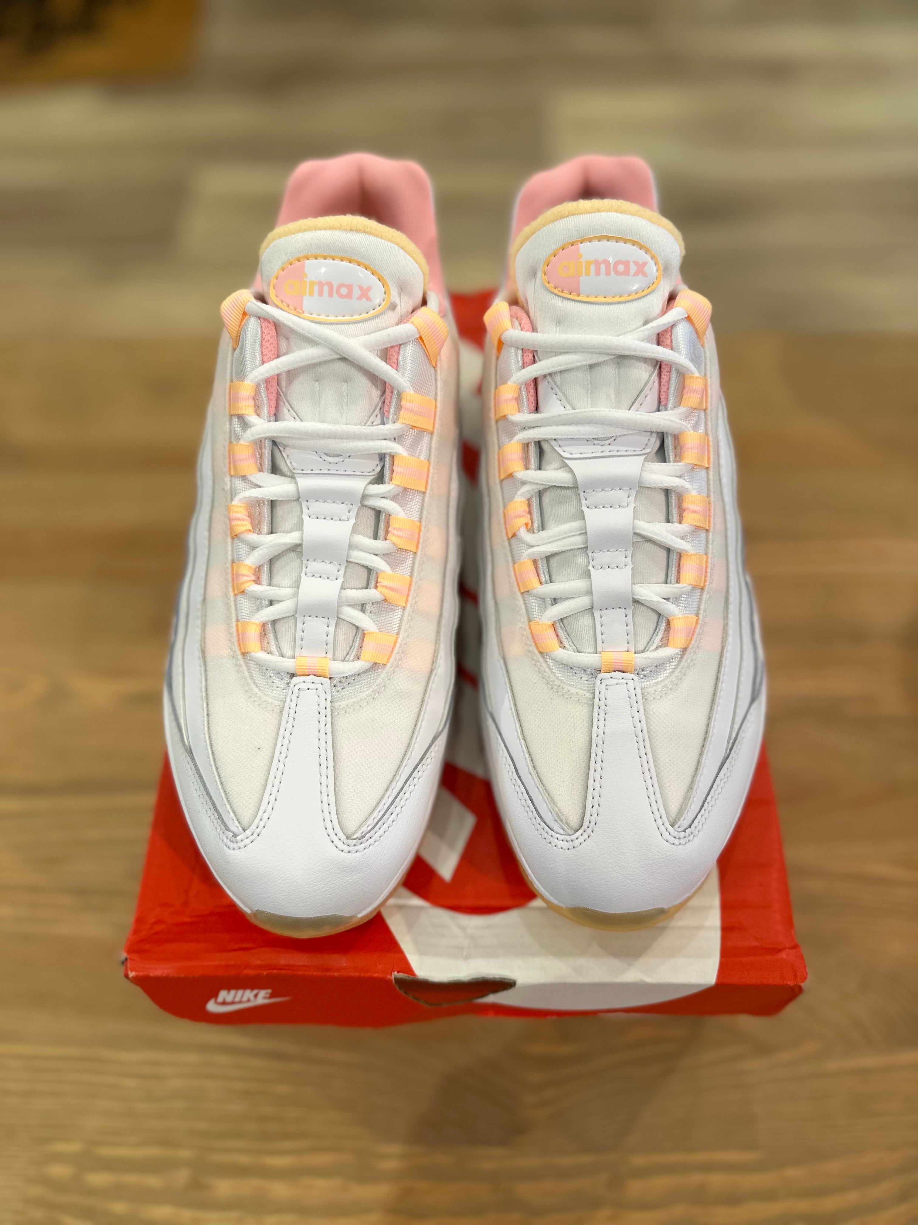 Nike air Max 95 melon tint ( taille 42,5 )