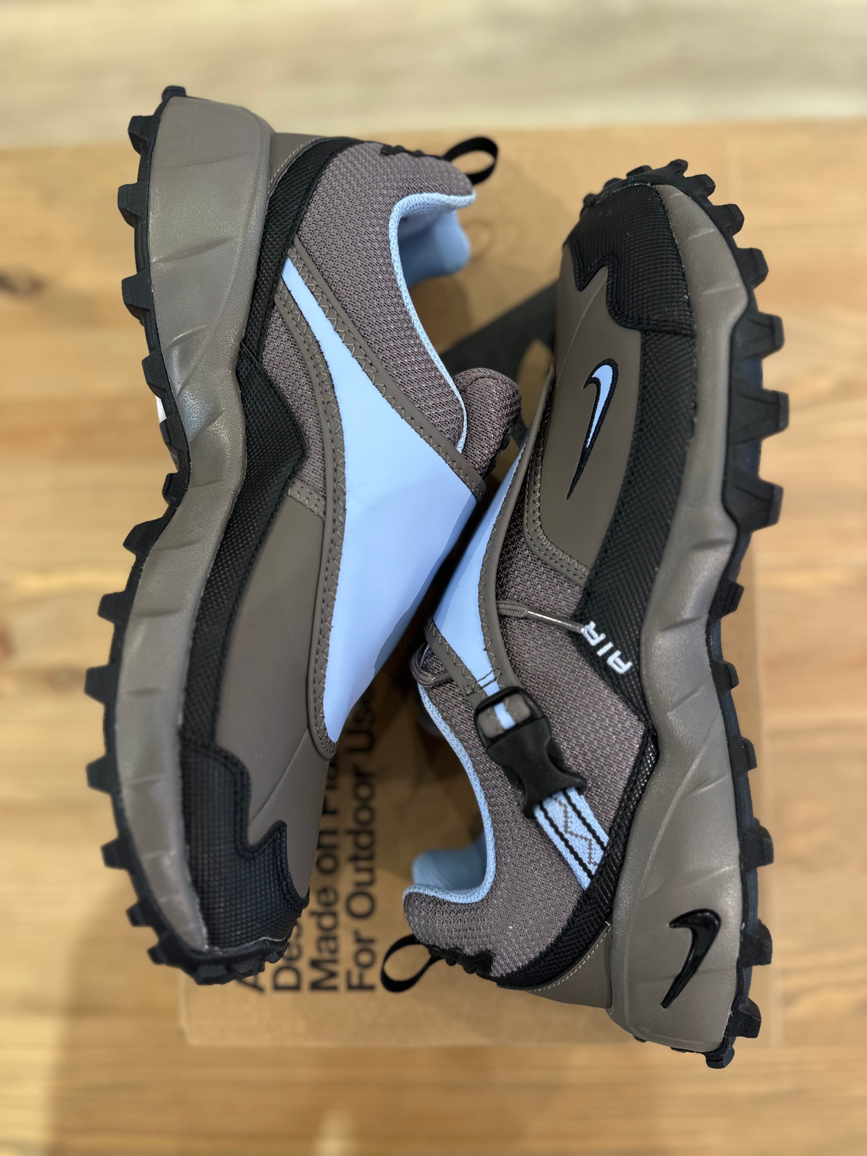 Nike acg air phassad cave stone ( taille 44,5 )