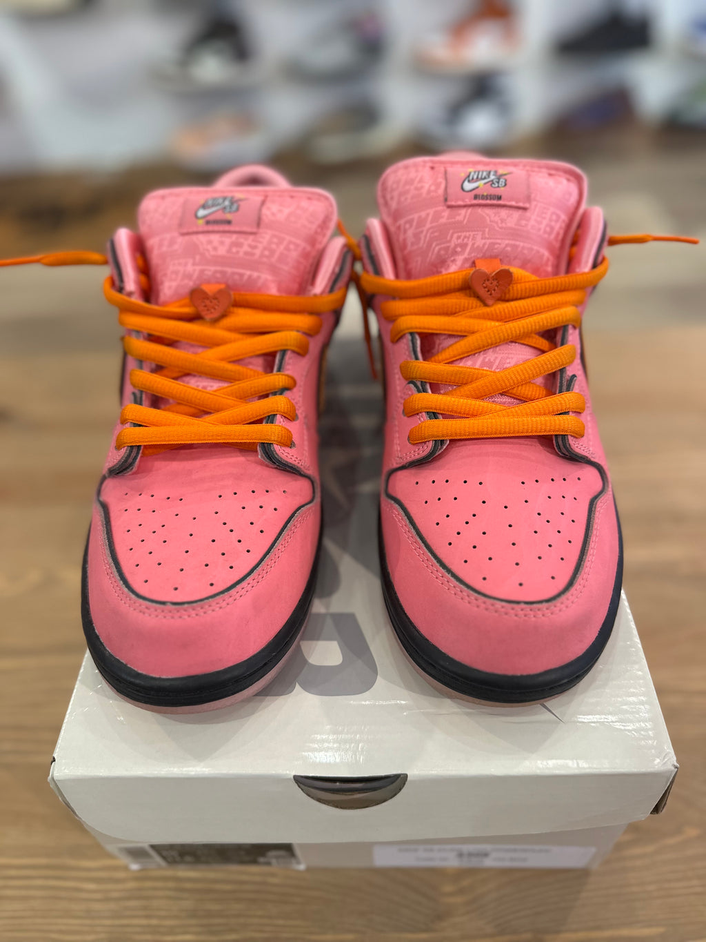 Nike sb dunk low powerpuff blossom ( taille 44 )