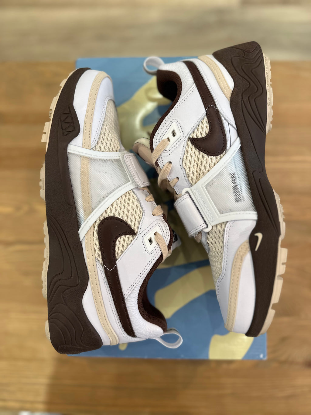 Nike zoom field jaxx Travis Scott light chocolate ( taille 44,5 )