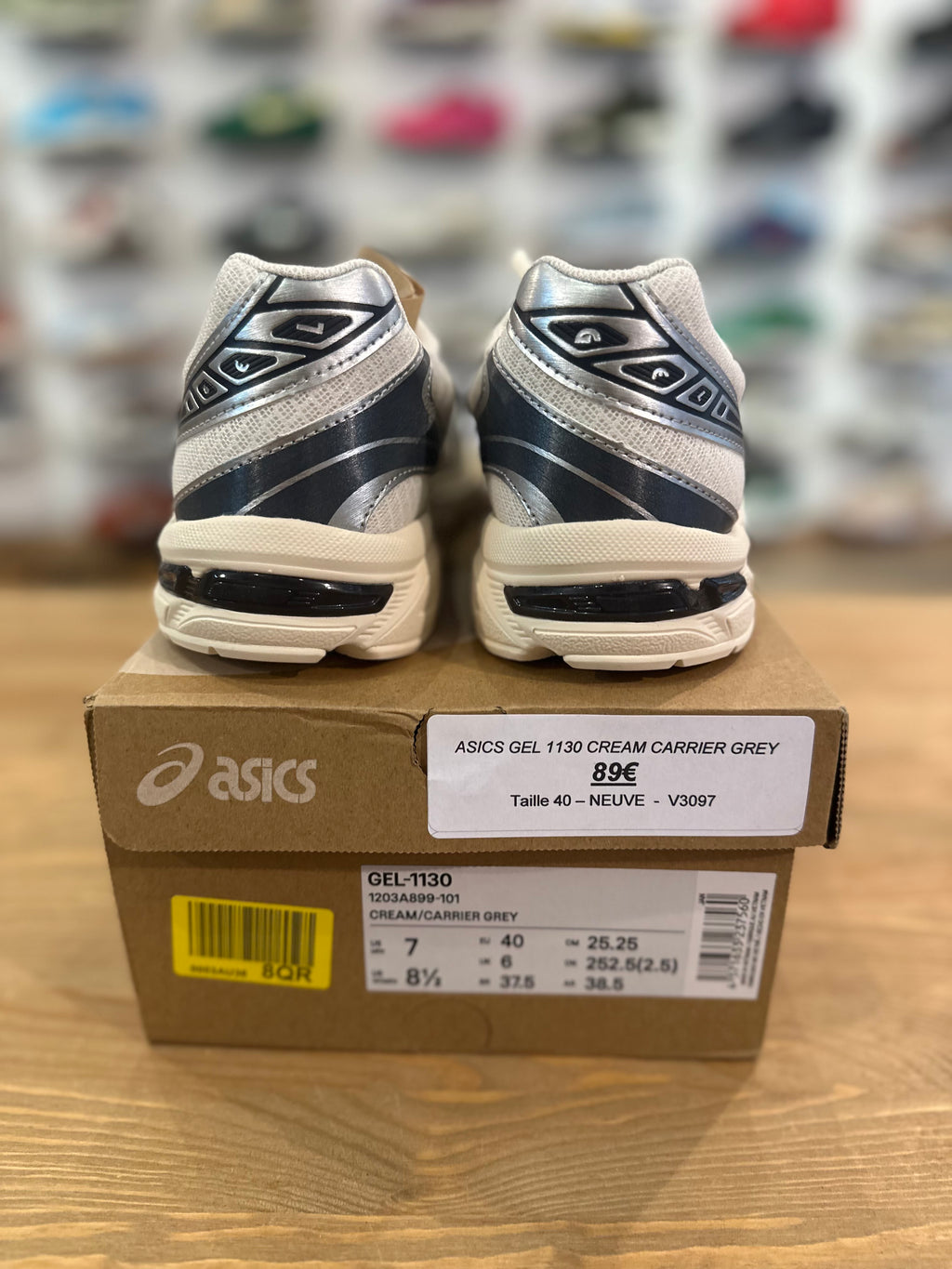 Asics gel 1130 cream carrier grey ( taille 40 )