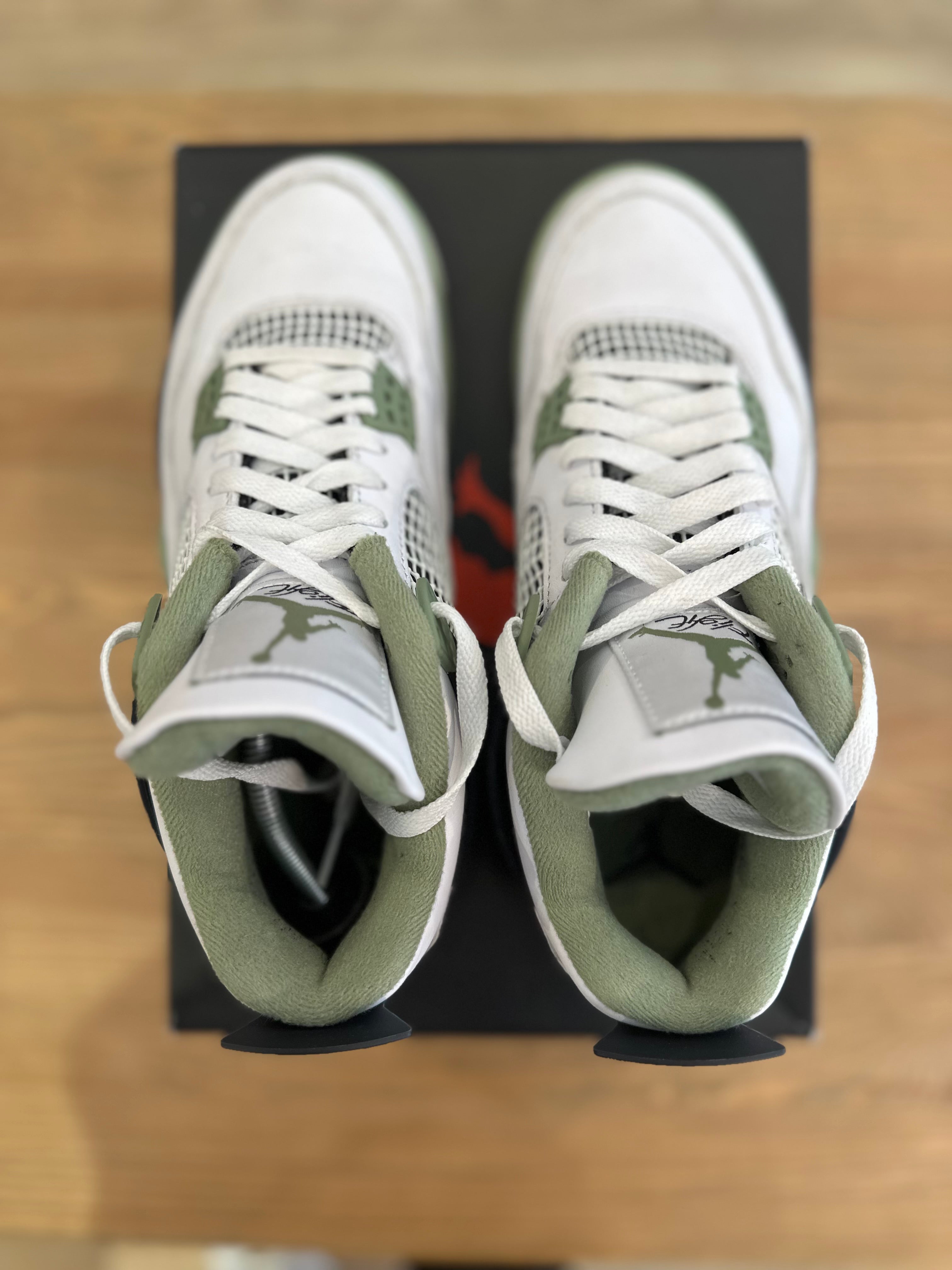 Nike Jordan 4 rétro seafoam ( taille 42 )