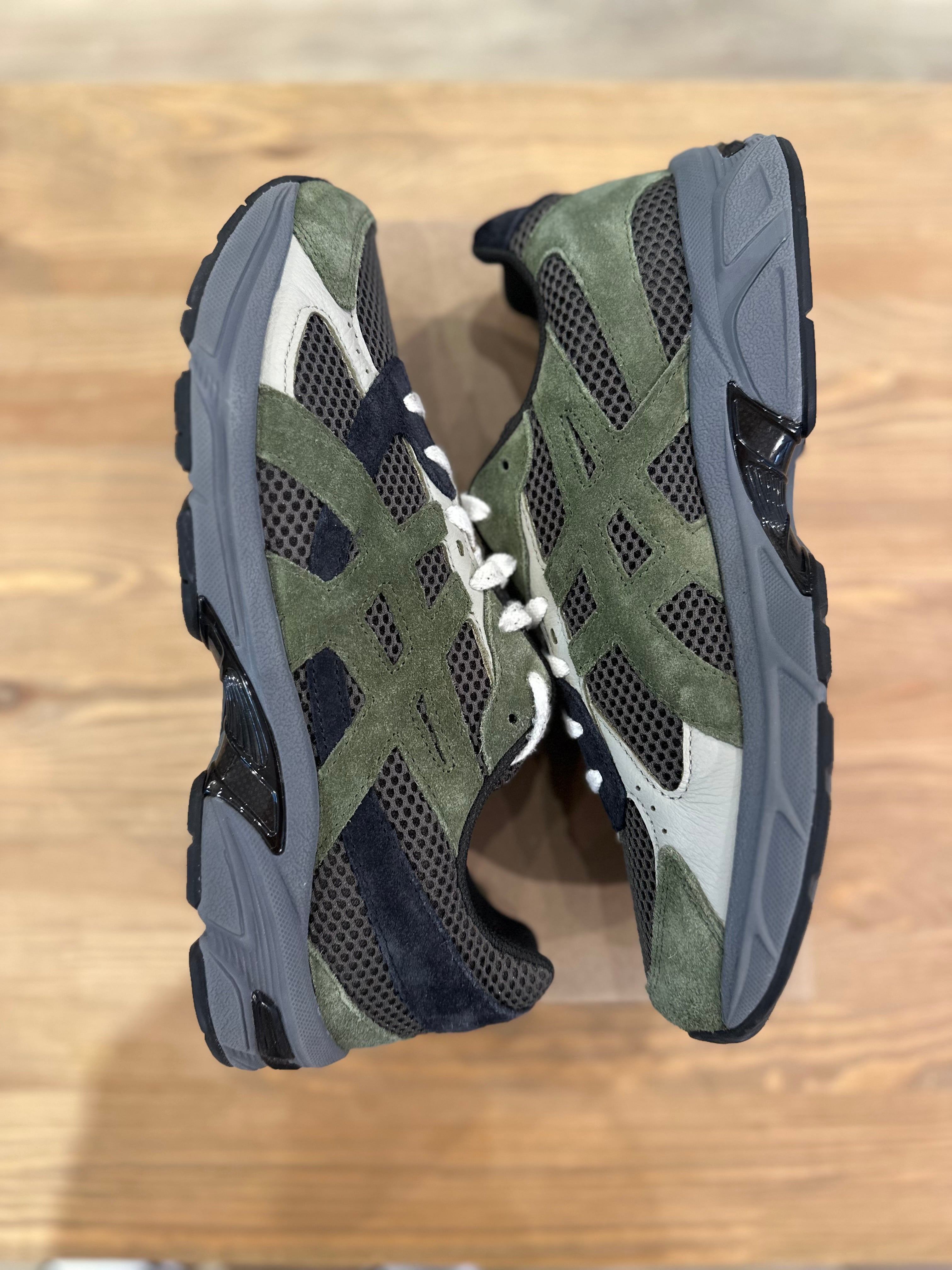 Asics gel1130 olive Green ( taille 44 )