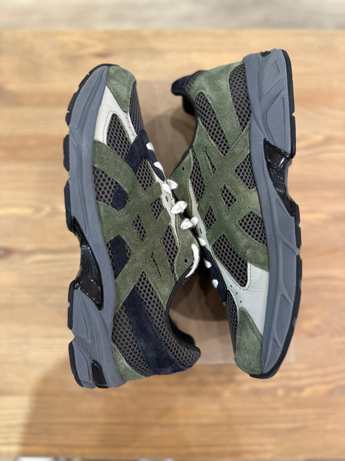 Asics gel1130 olive Green ( taille 44 )