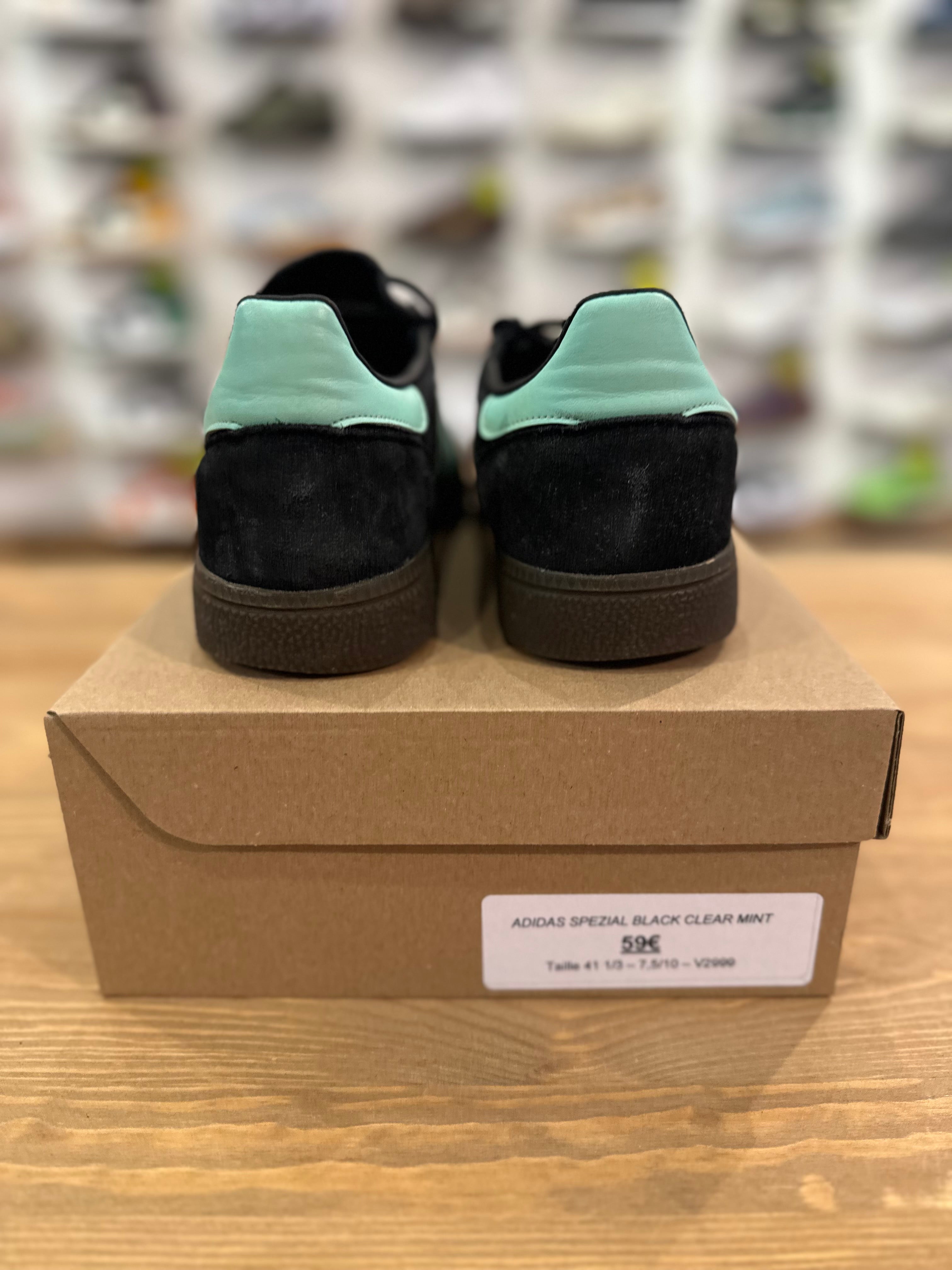 Adidas Spezial black clear mint ( taille 41 1/3 )