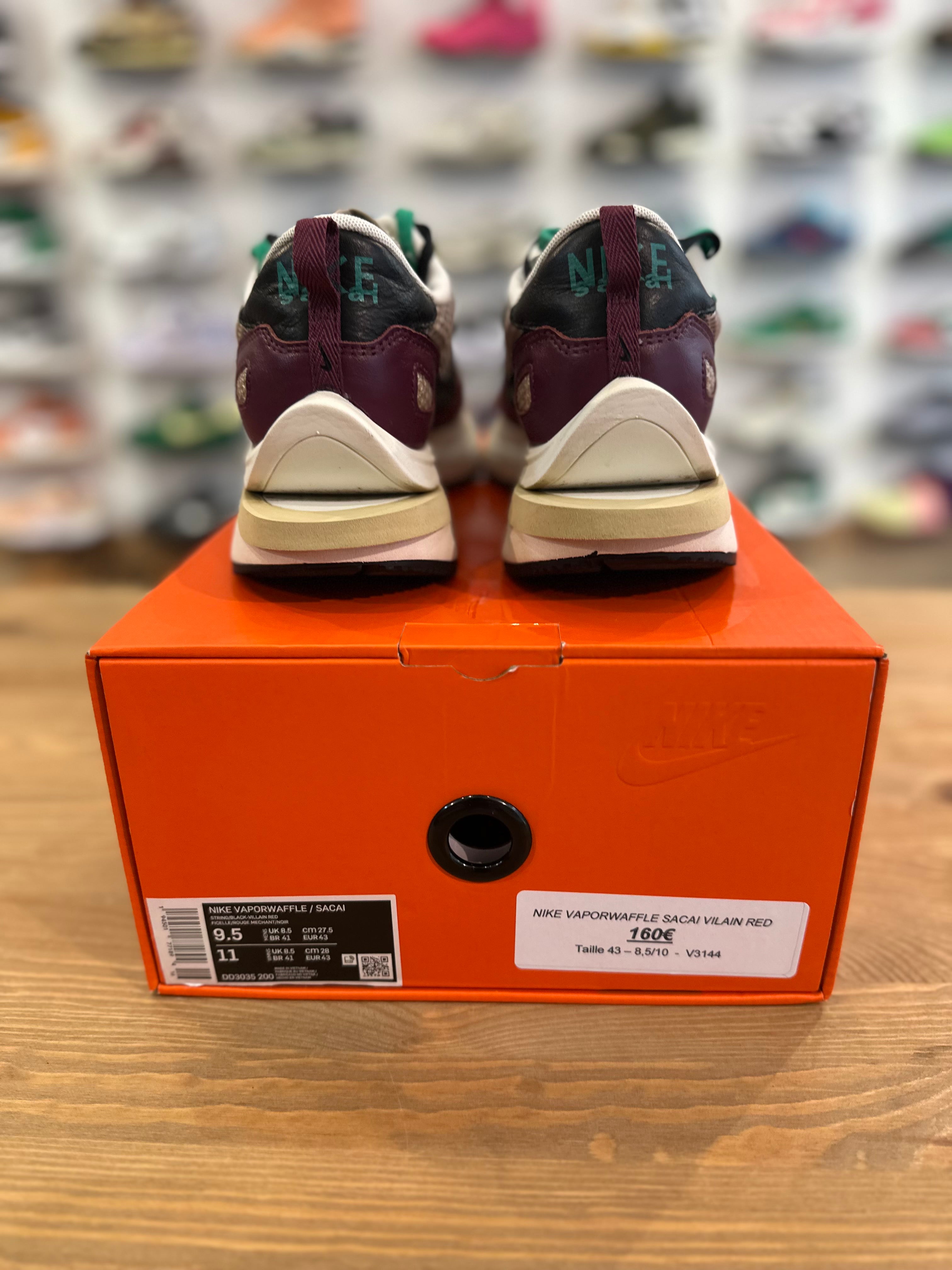Nike vaporwaffle sacai vilain red ( taille 43 )