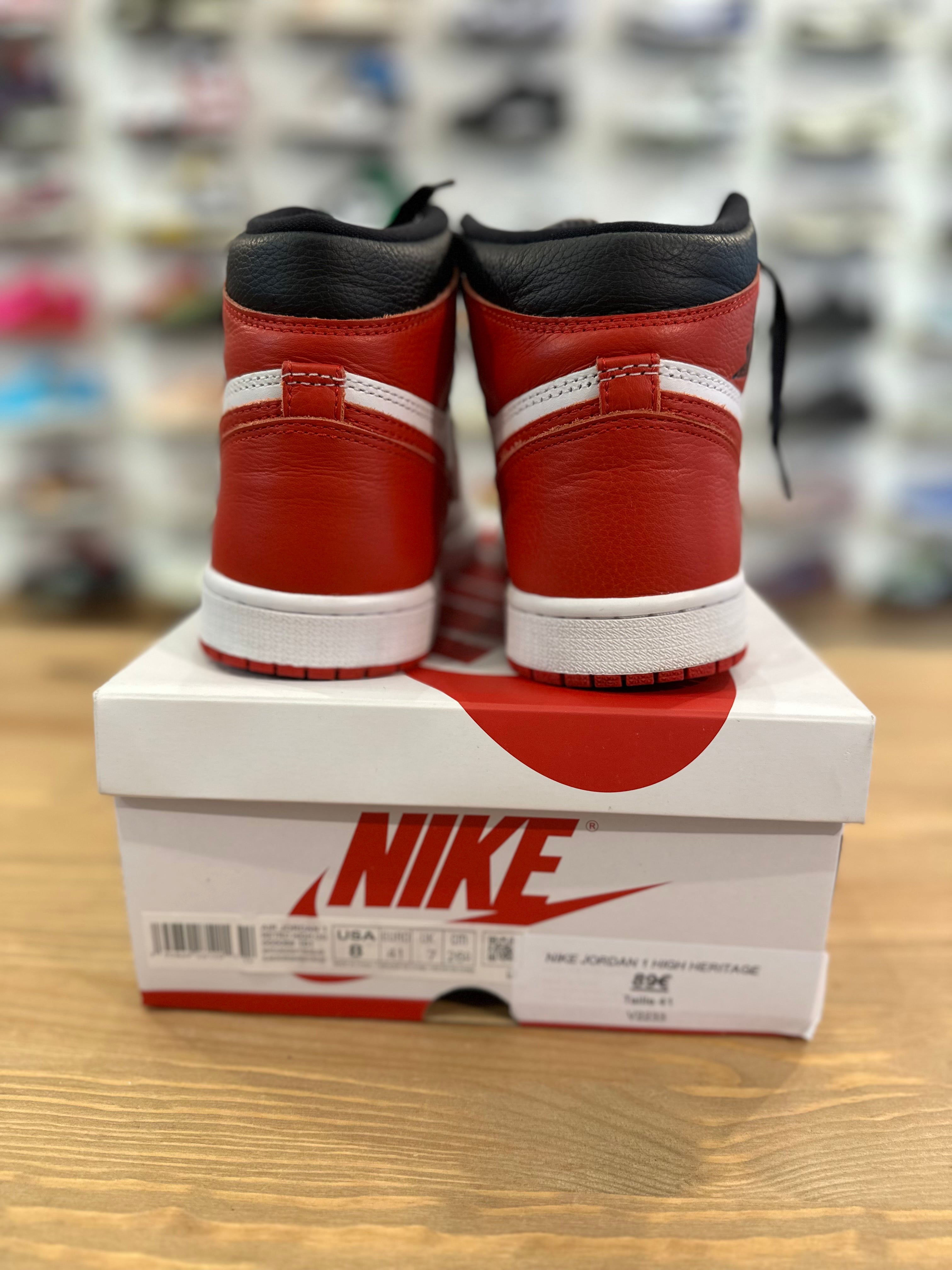 Nike Jordan 1 high héritage ( taille 41 )