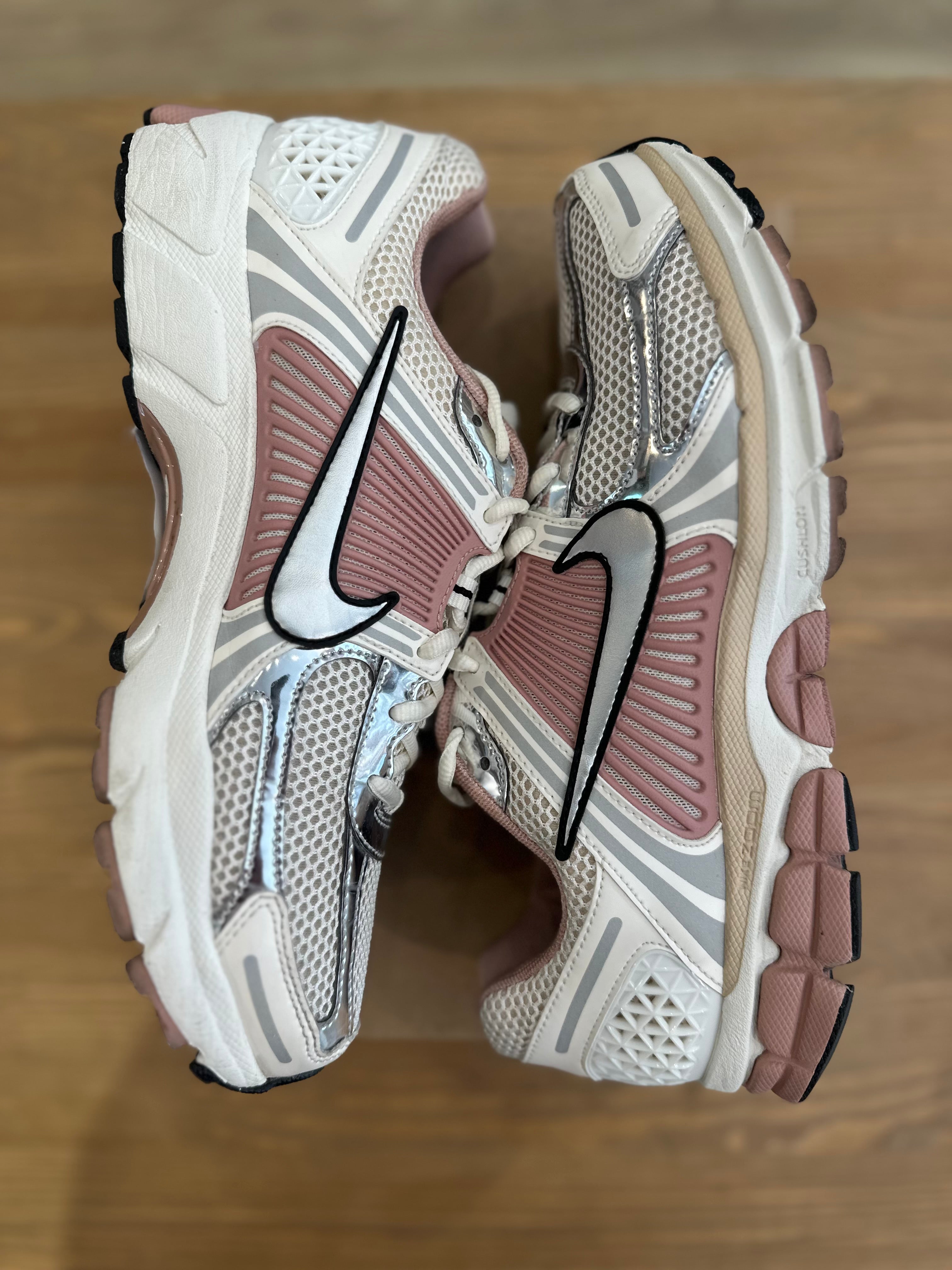 Nike vomero 5 particle pink ( taille 44,5 )