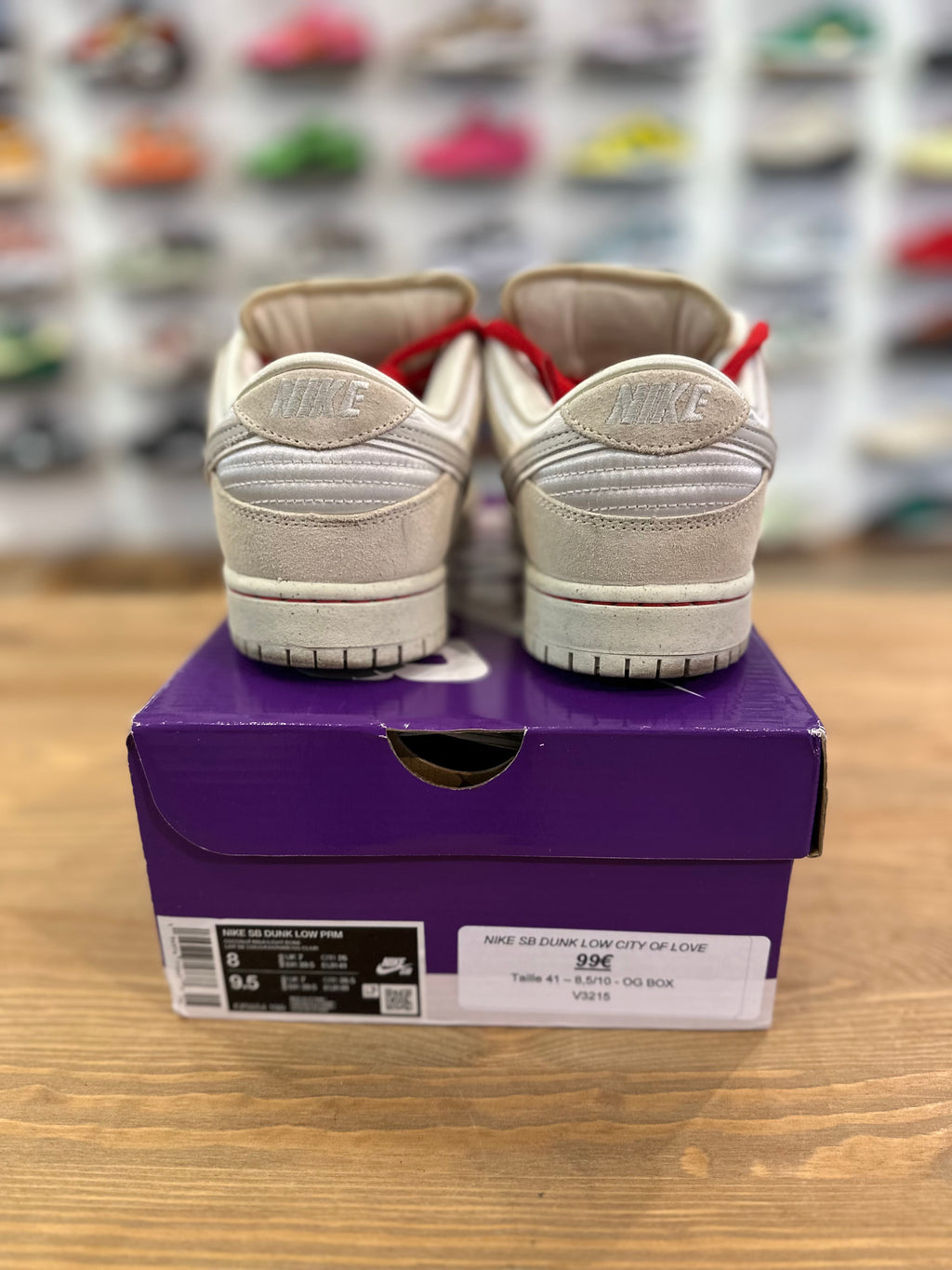 Nike sb dunk low City of love ( taille 41 )