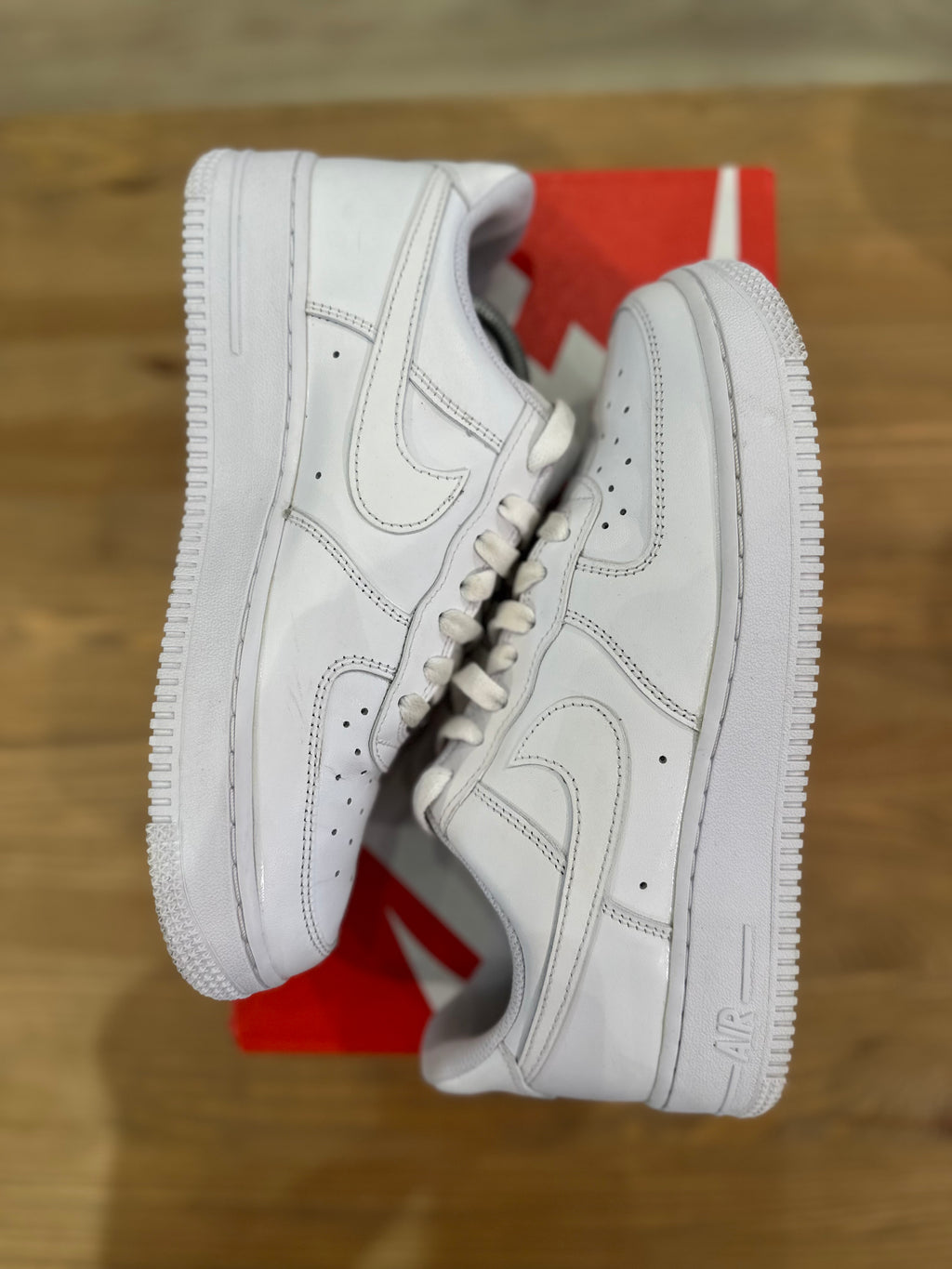 Nike air force 1 low triple White ( taille 39 )