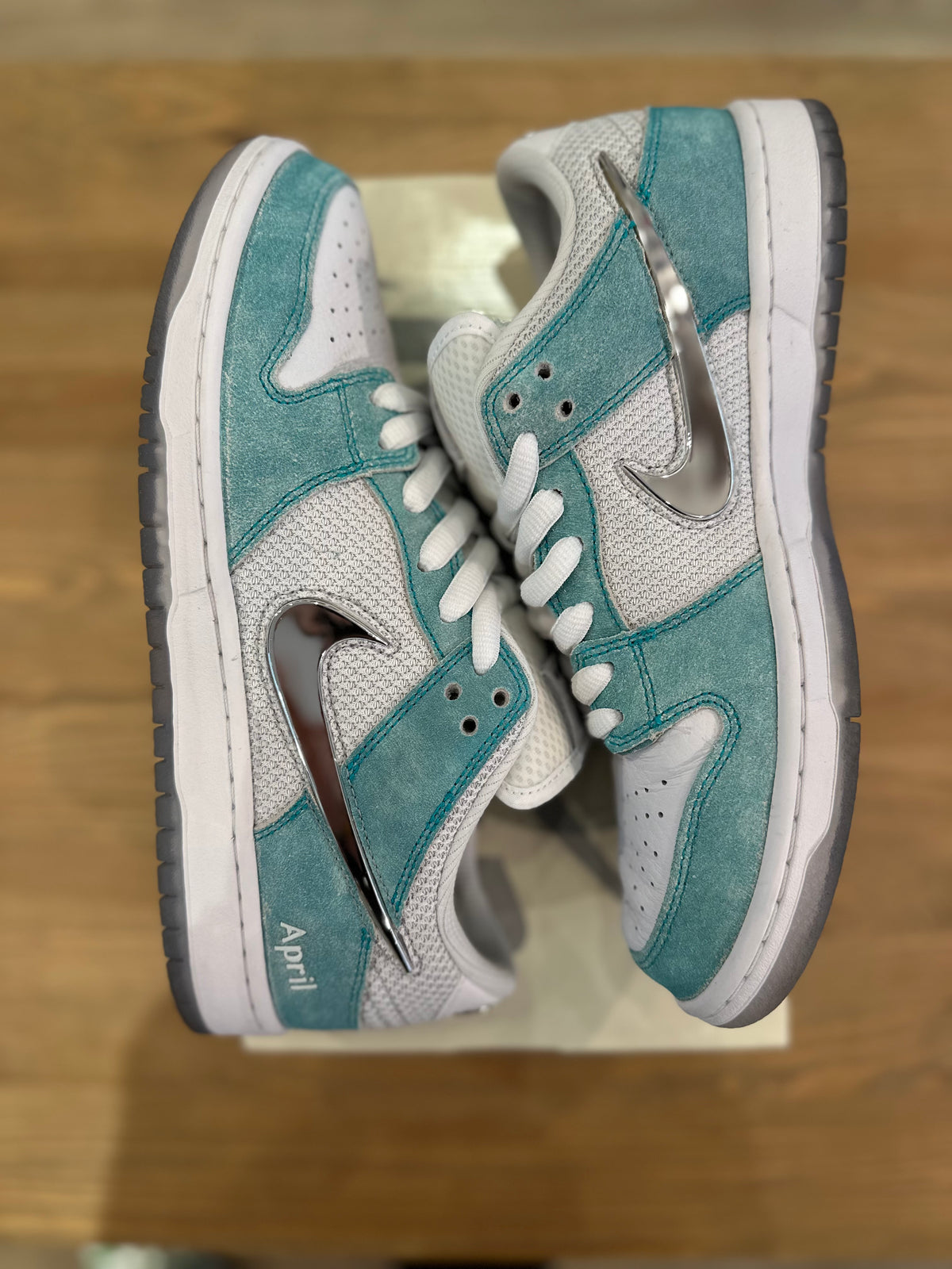 Nike sb dunk low April ( taille 42,5 )