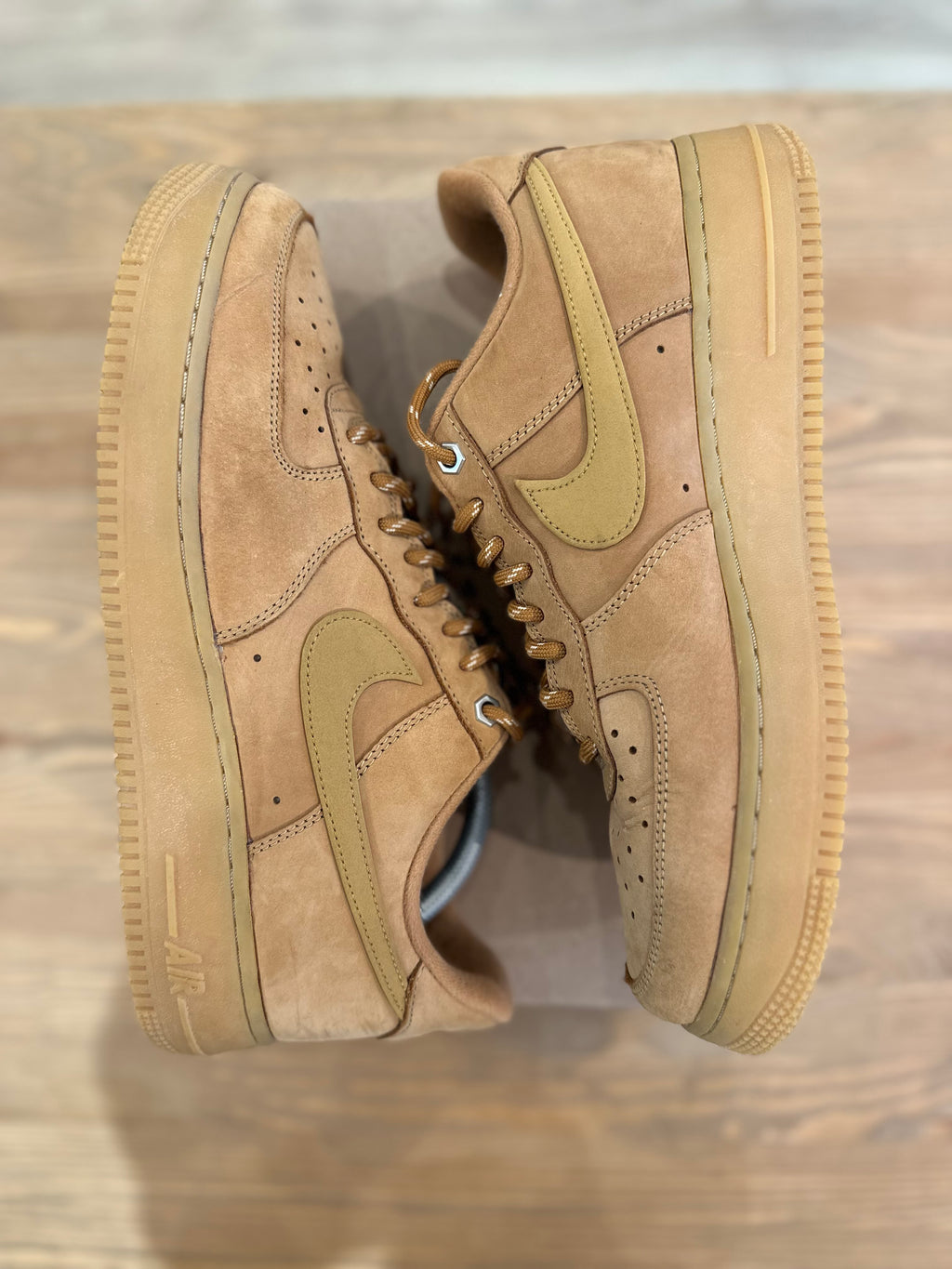 Nike air force 1 low 07 wheat ( taille 44 )