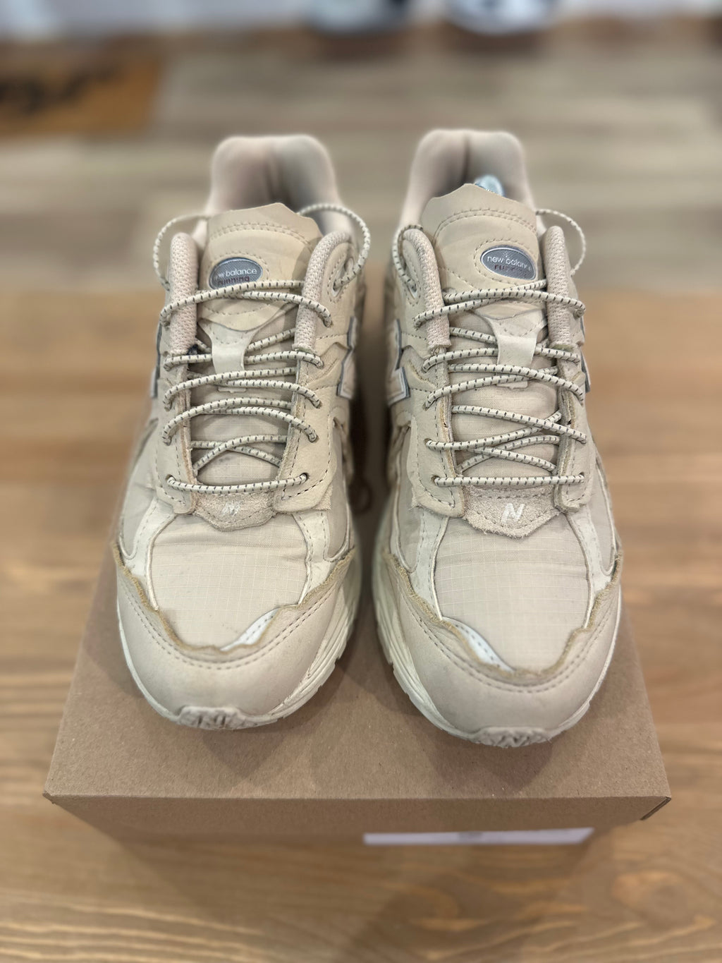 New balance 2002r protection pack ( taille 38,5 )