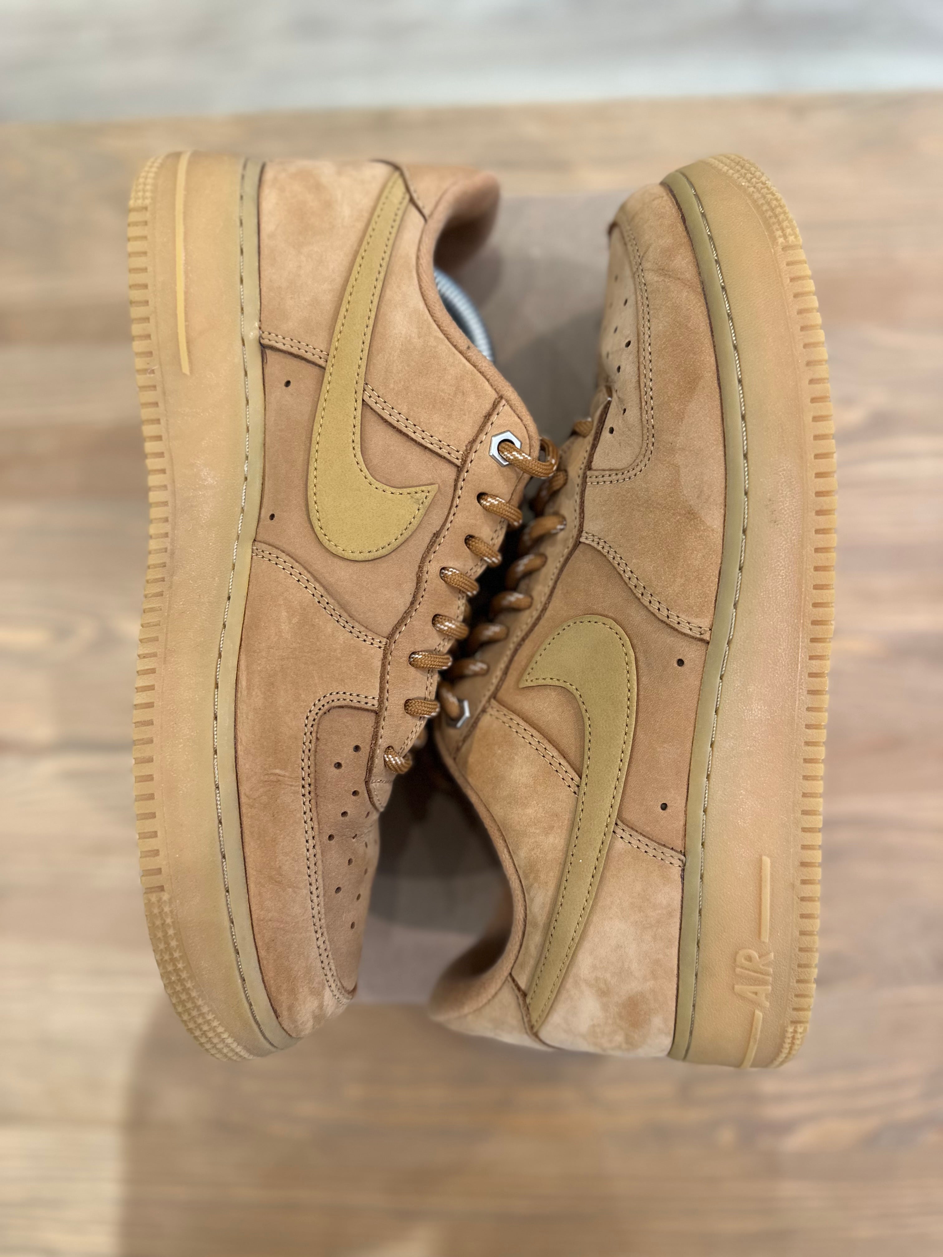 Nike air force 1 low 07 wheat ( taille 44 )