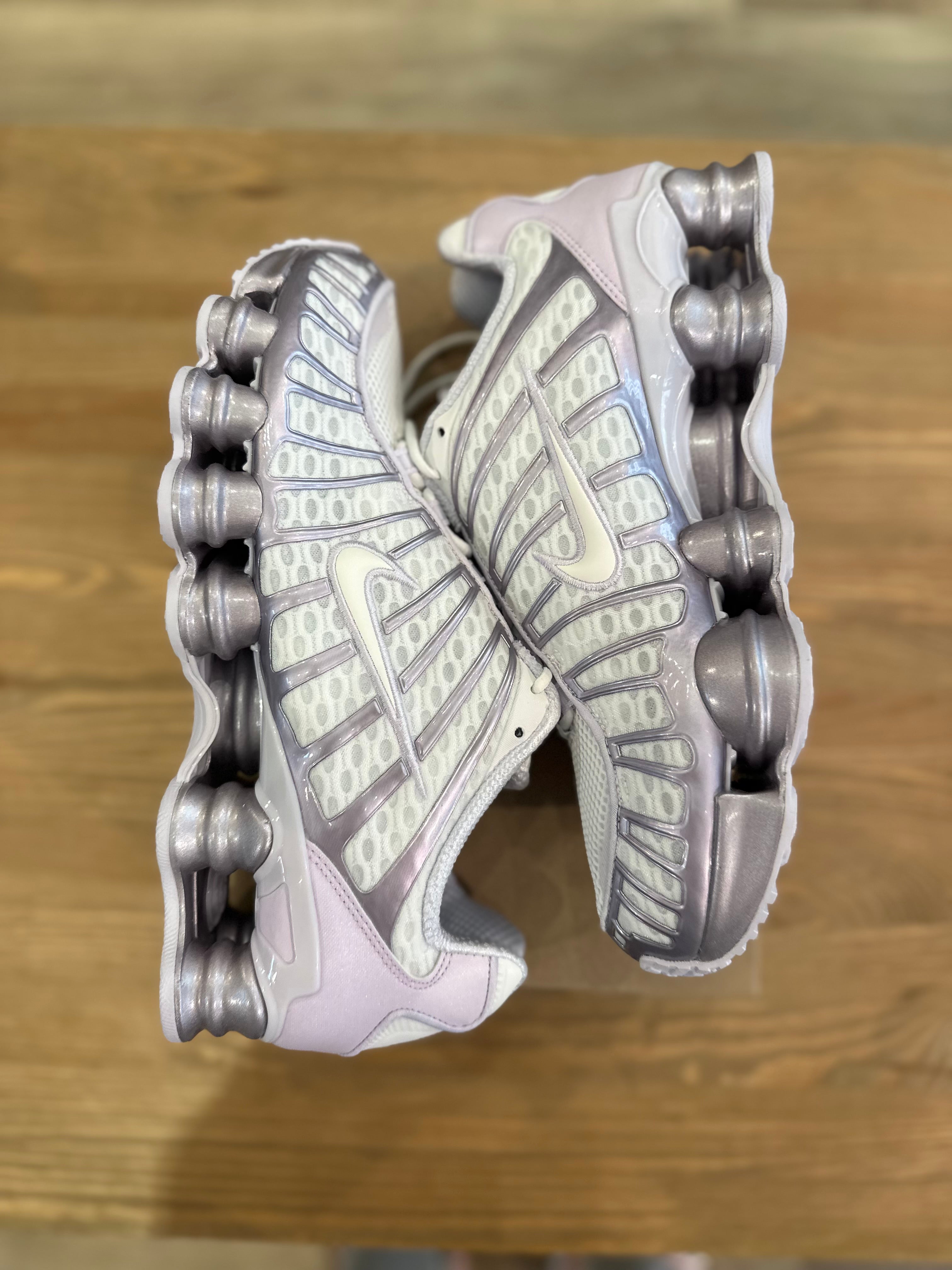 Nike shox tl Barely grape ( taille 44 )