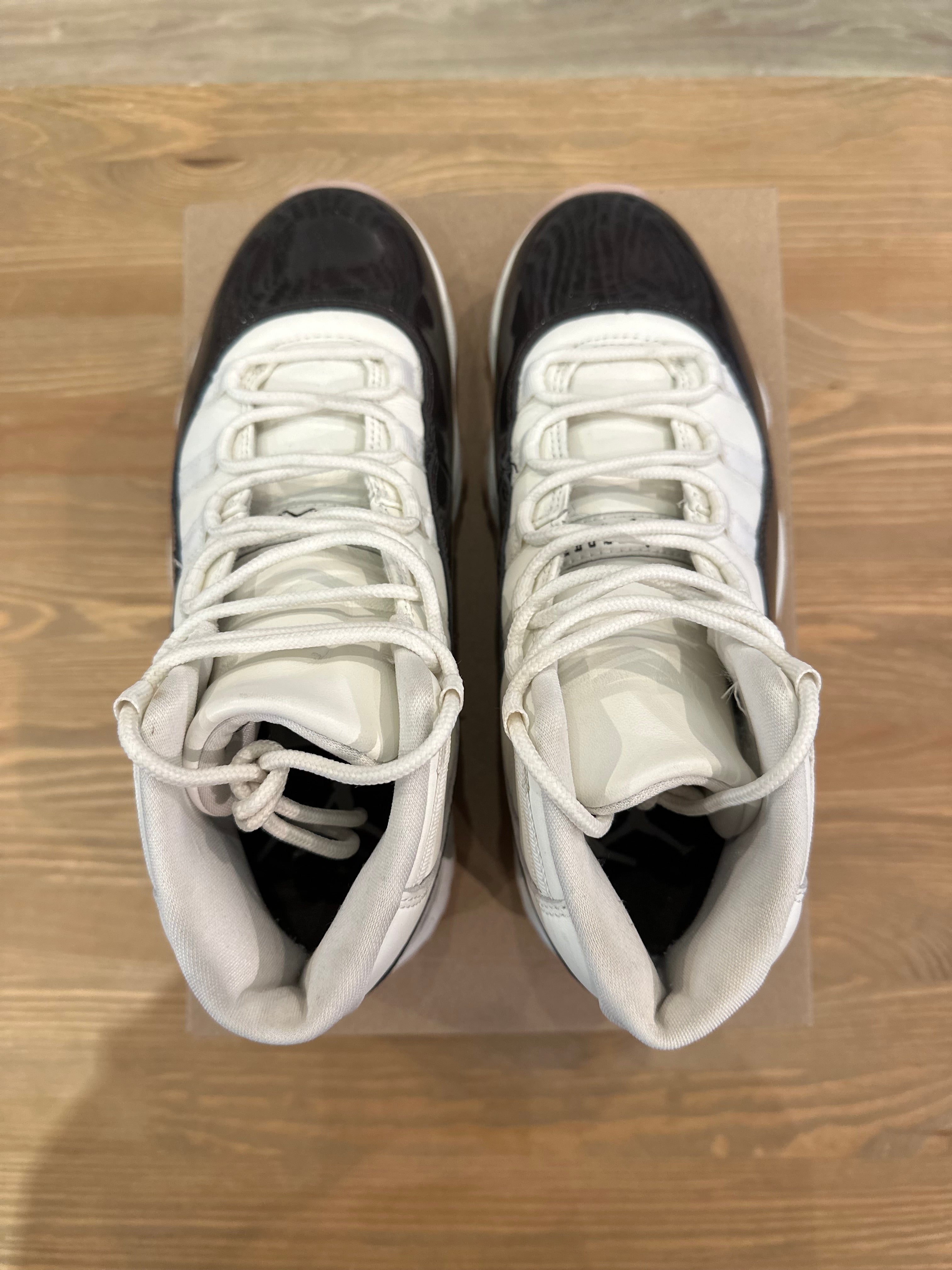 Nike Jordan 11 neapolitan ( taille 39 )