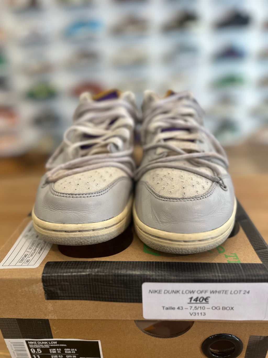 Nike dunk low off White lot 24 ( taille 43 )