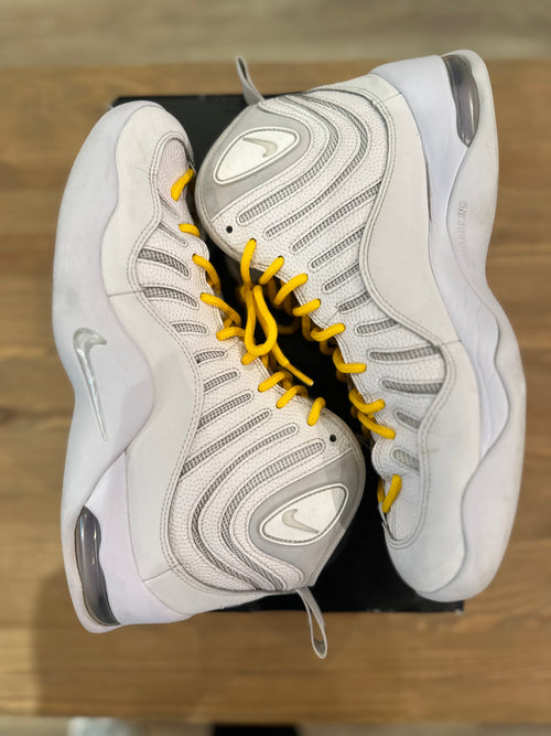 Nike air balinais suprême White ( taille 44,5)