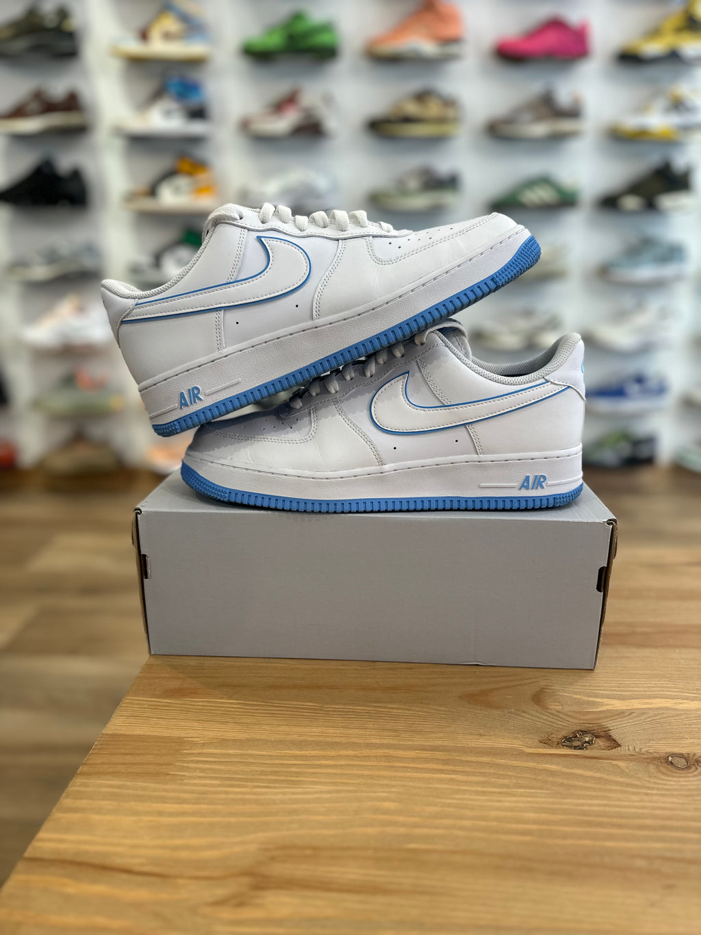Nike air force 1 low university blue ( taille 45 )