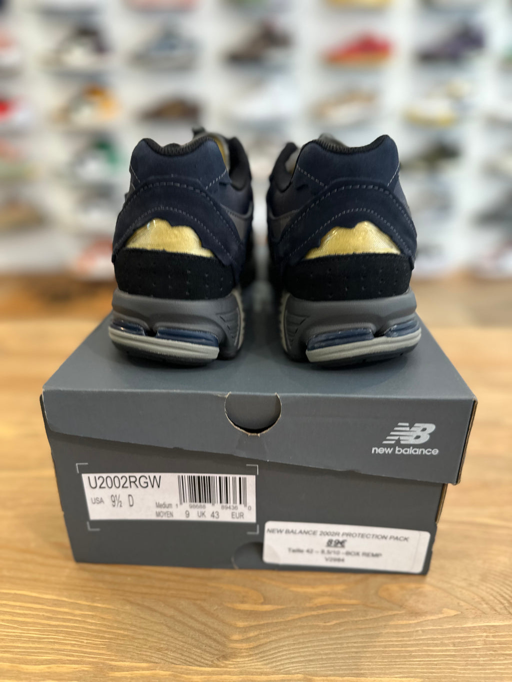 New balance 2002R protection pack éclipse ( taille 42 )