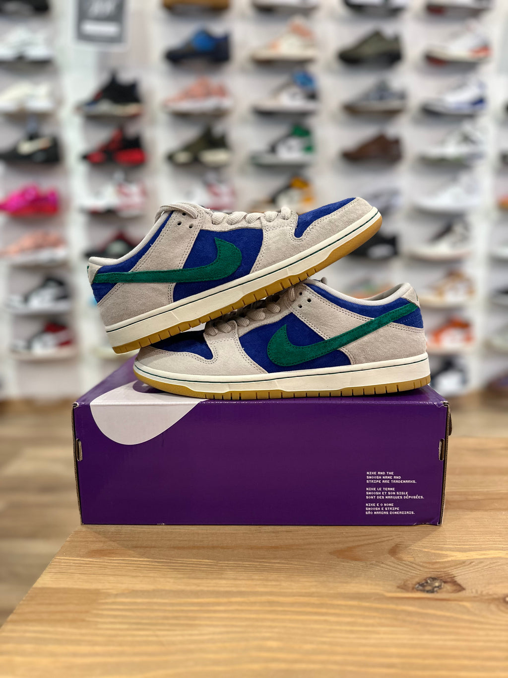 Nike sb dunk low malachite ( taille 43 )