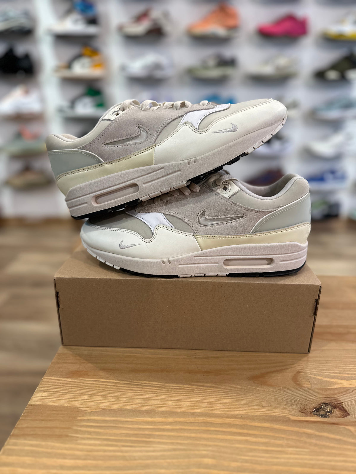 Nike air Max 1 hangul day ( taille 43 )