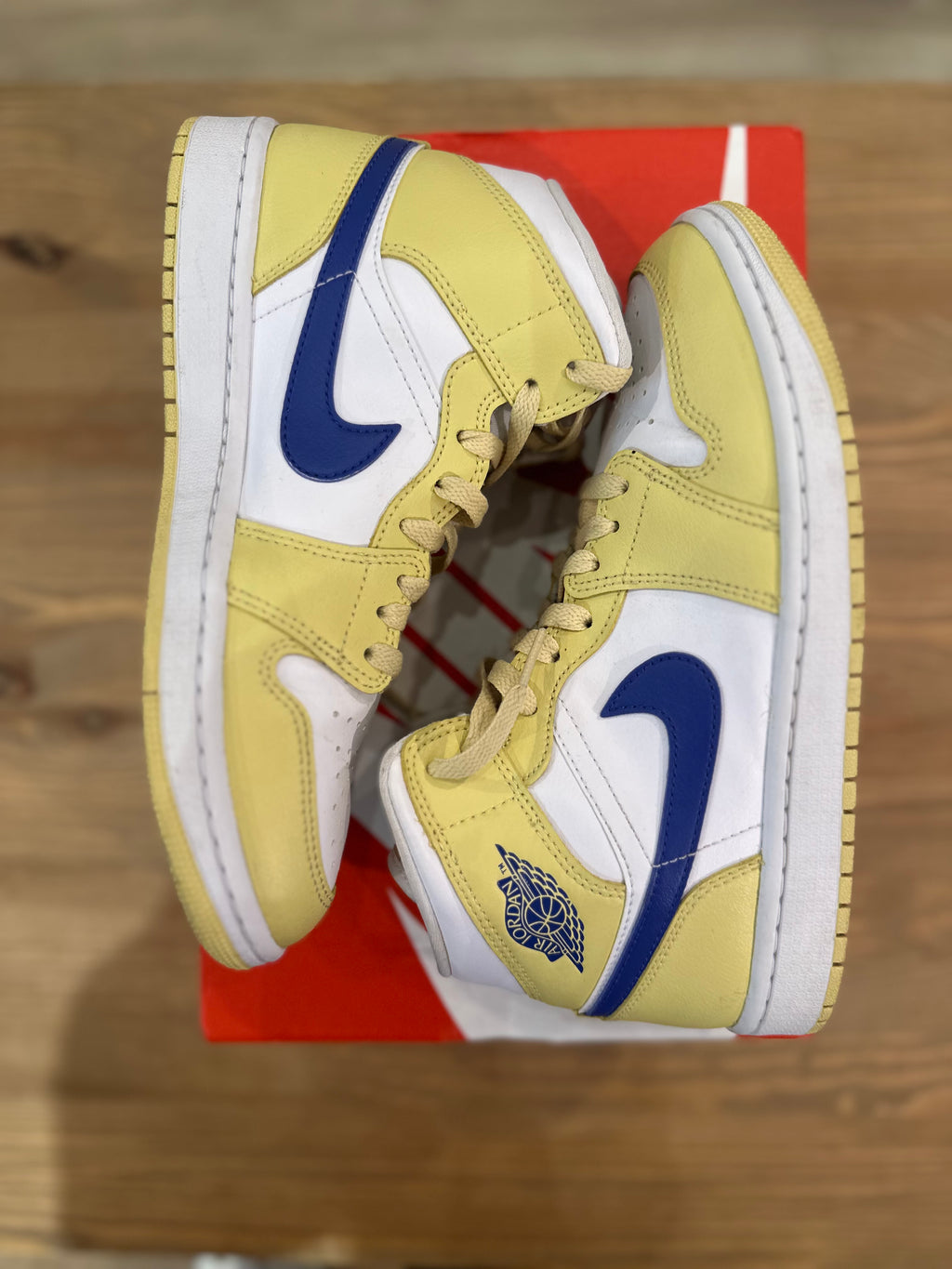 Nike Jordan 1 mid lemon wash ( taille 39 )