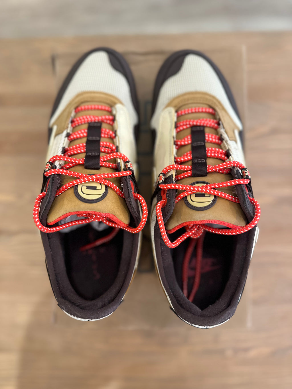 Nike air Max 1 Travis baroque Brown ( taille 42 )
