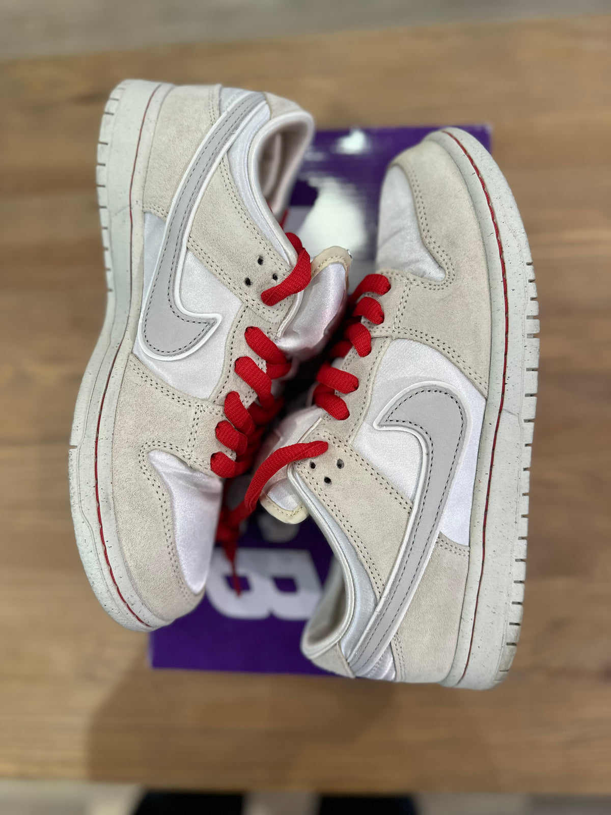 Nike sb dunk low City of love ( taille 41 )