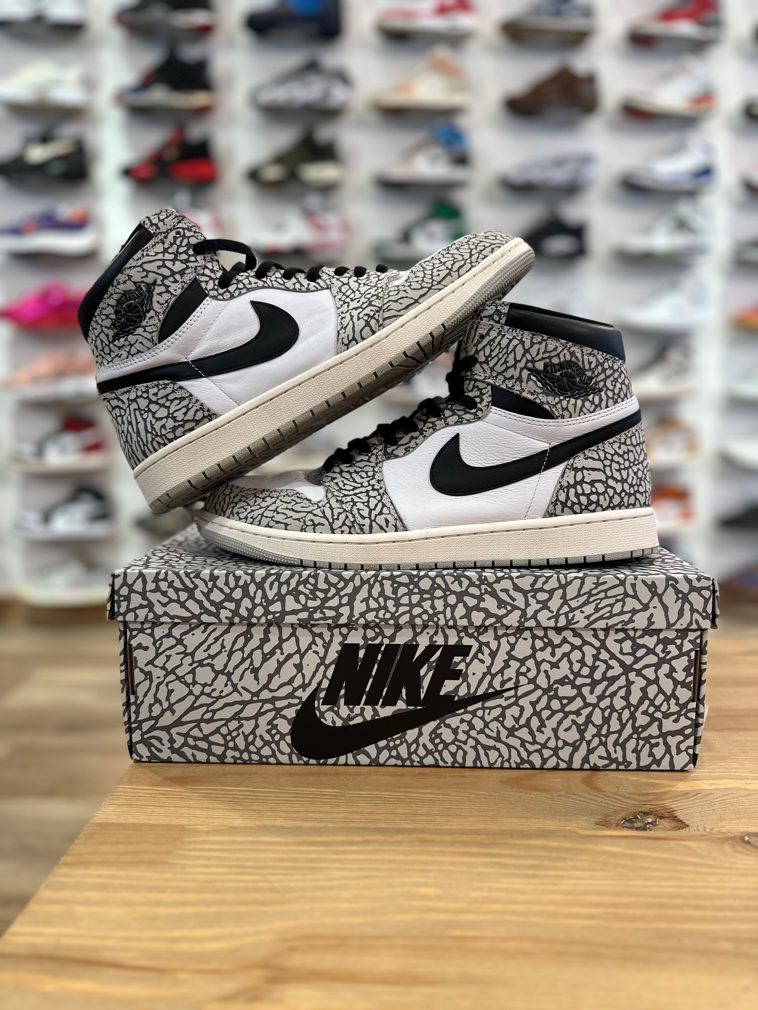 Nike Jordan 1 high White cément ( taille 47,5 )