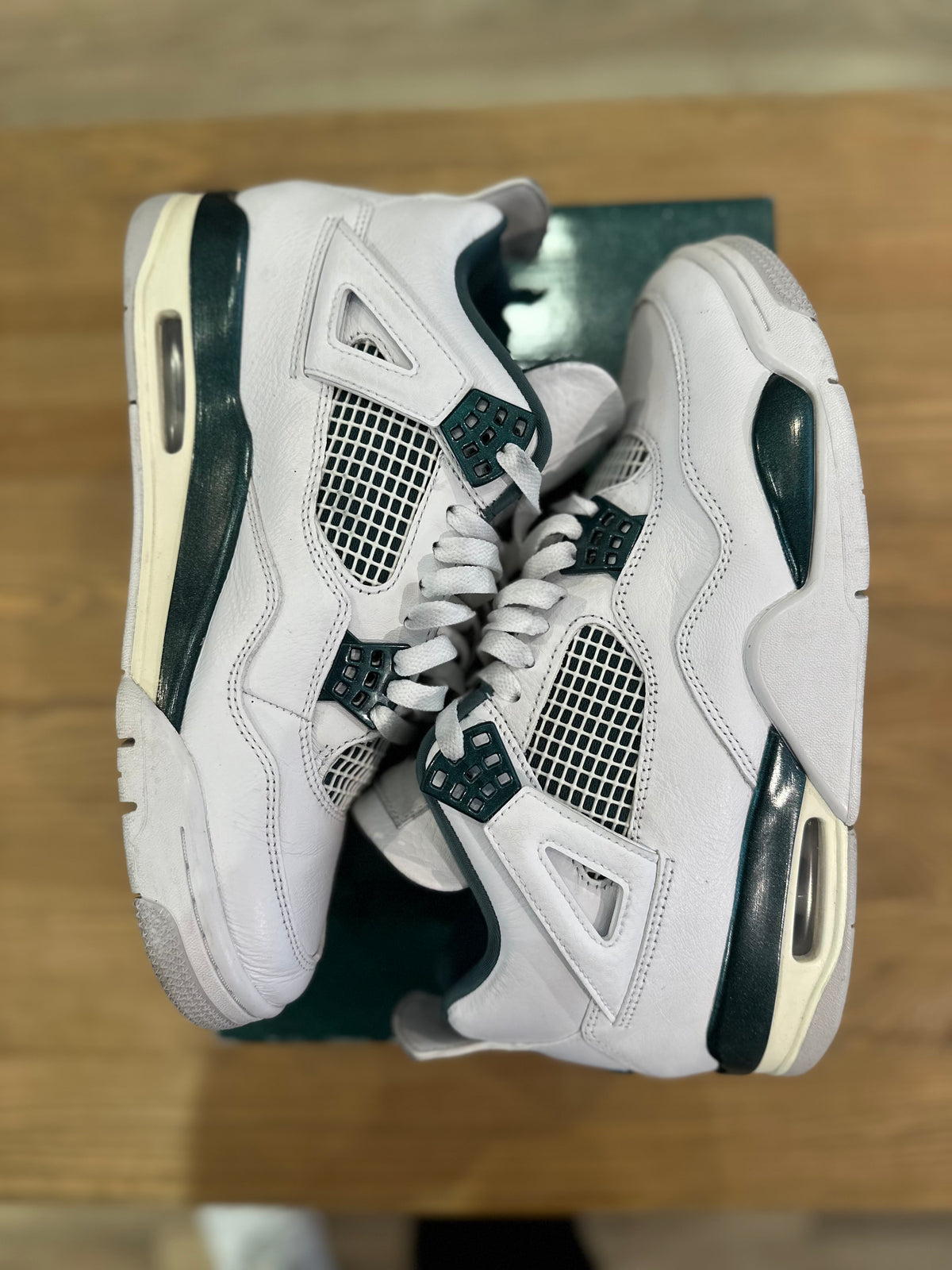 Nike Jordan 4 rétro oxidized Green ( taille 42,5 )