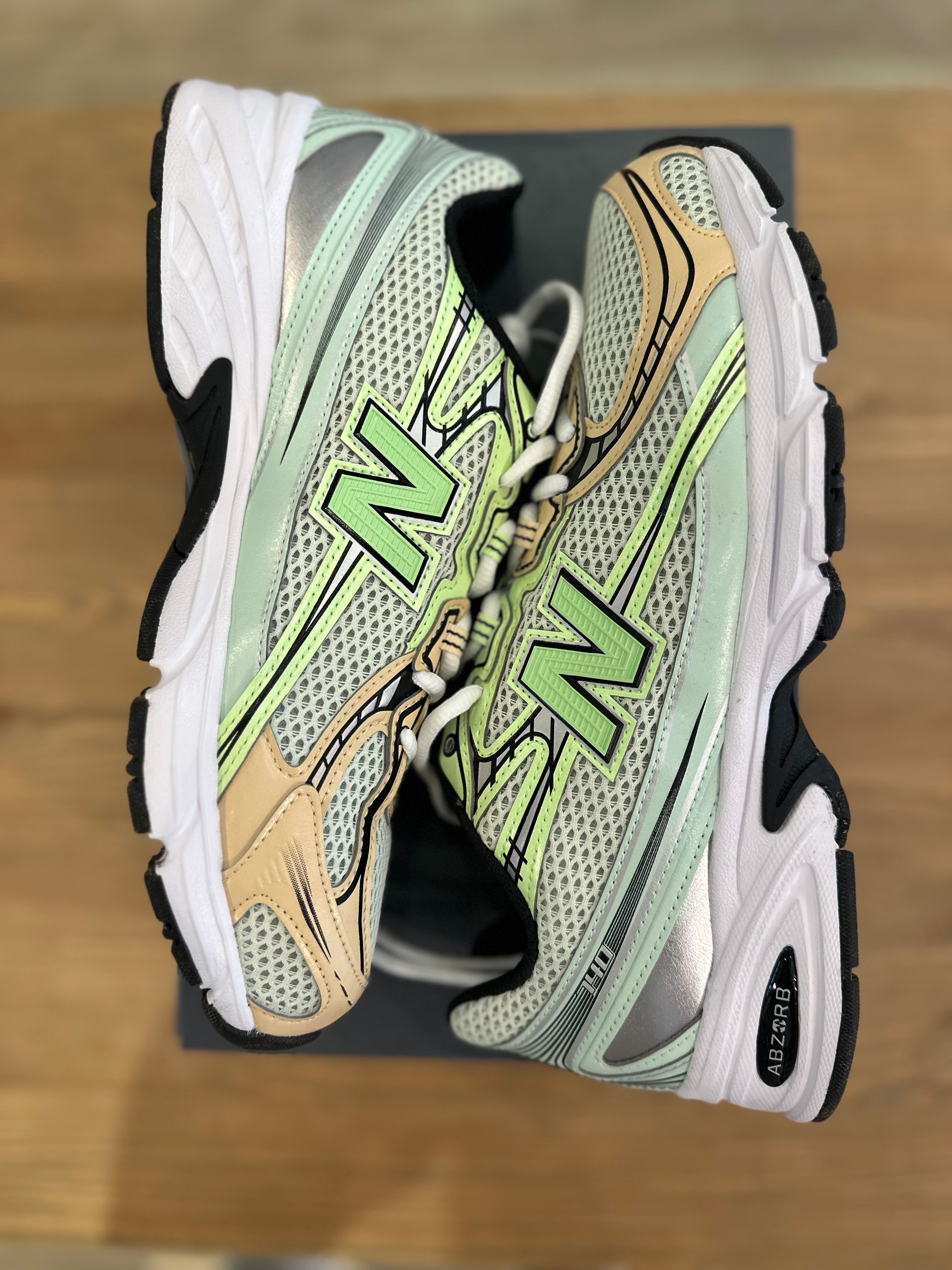 New balance 740 mint flash ( taille 44 )