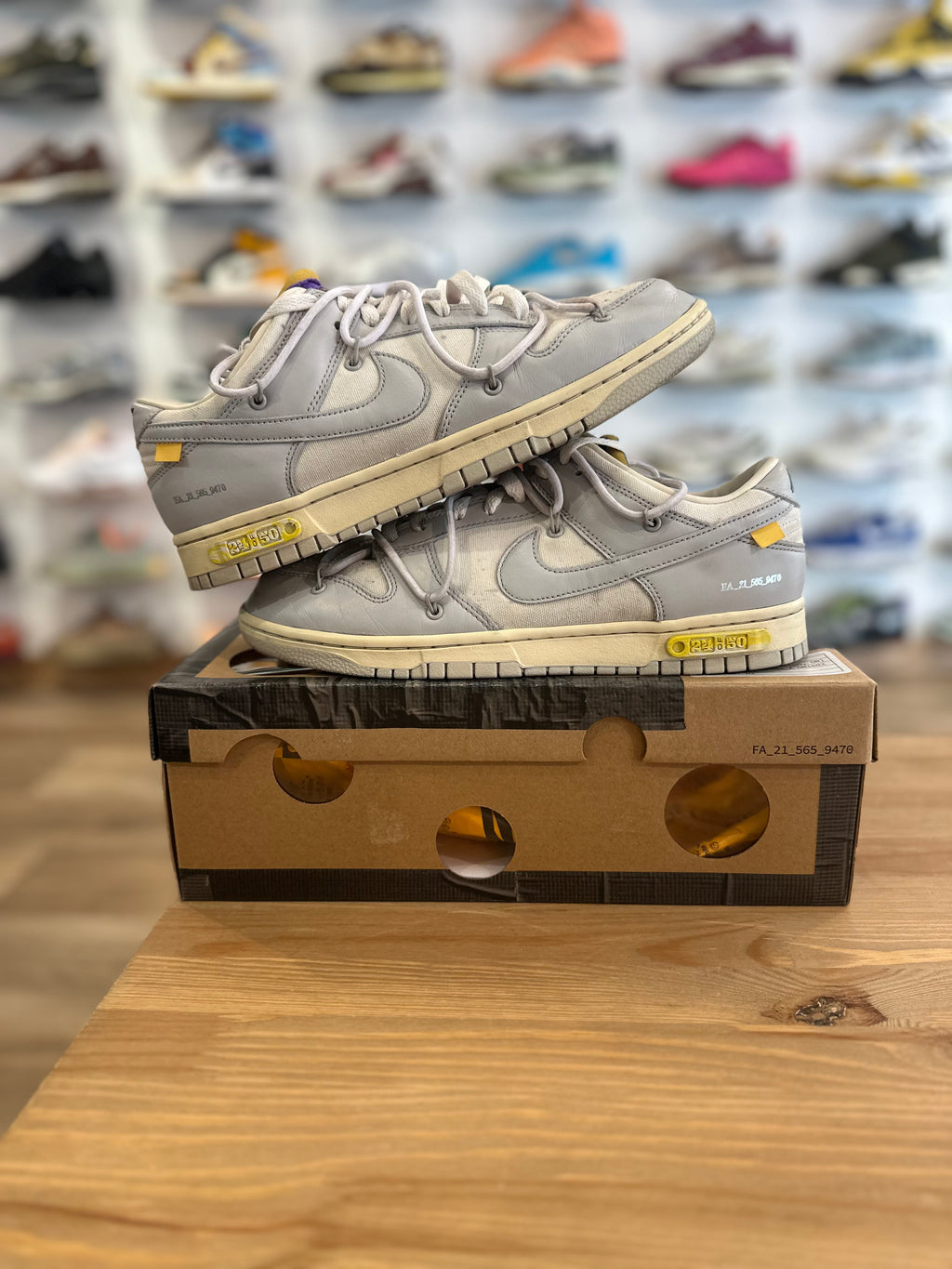 Nike dunk low off White lot 24 ( taille 43 )