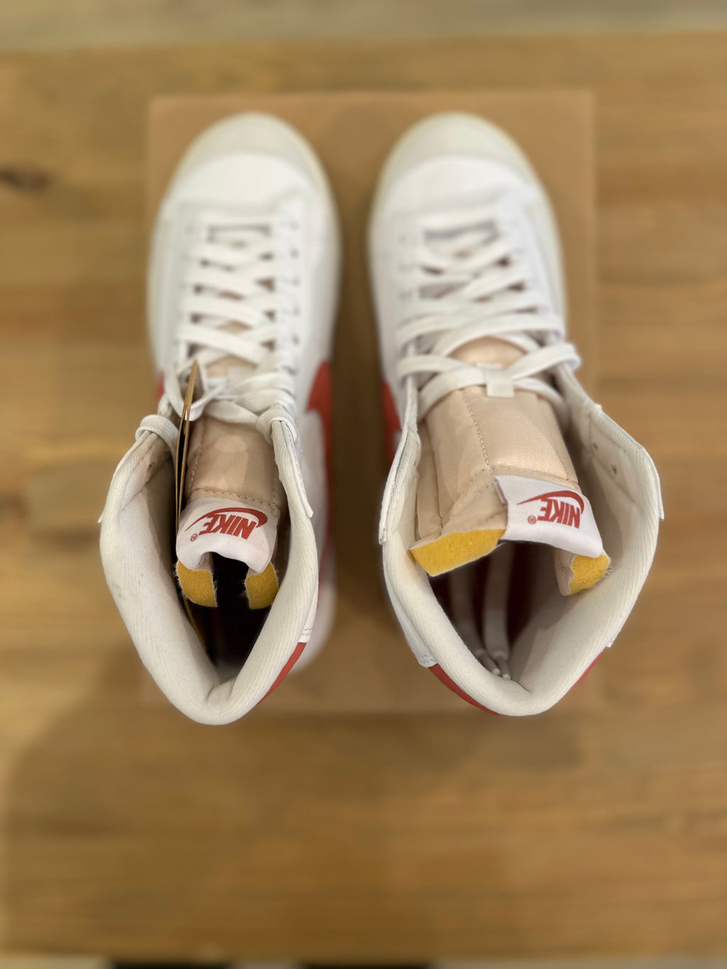 Nike blazer mid red ( taille 40 )