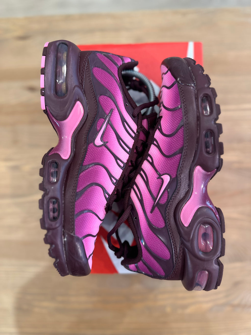Nike air Max plus cactus Flower ( taille 36,5 )