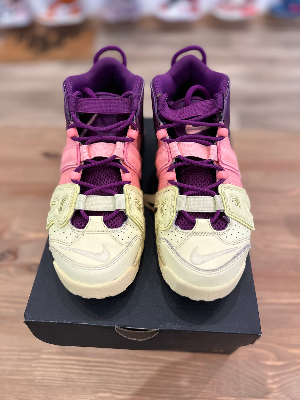 Nike air more uptempo lucky charms
