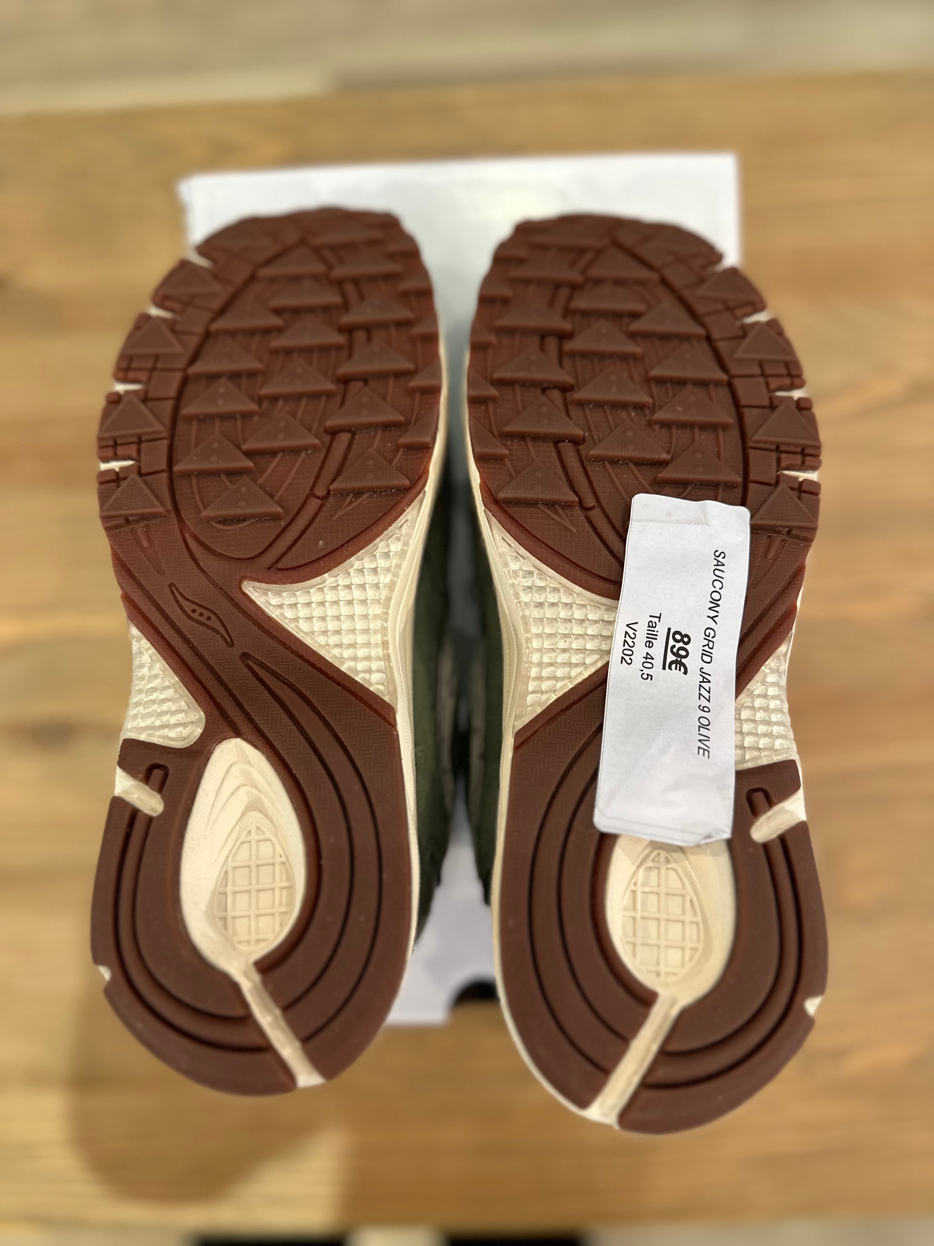 Saucony grid jazz 9 olive ( taille 40,5 )