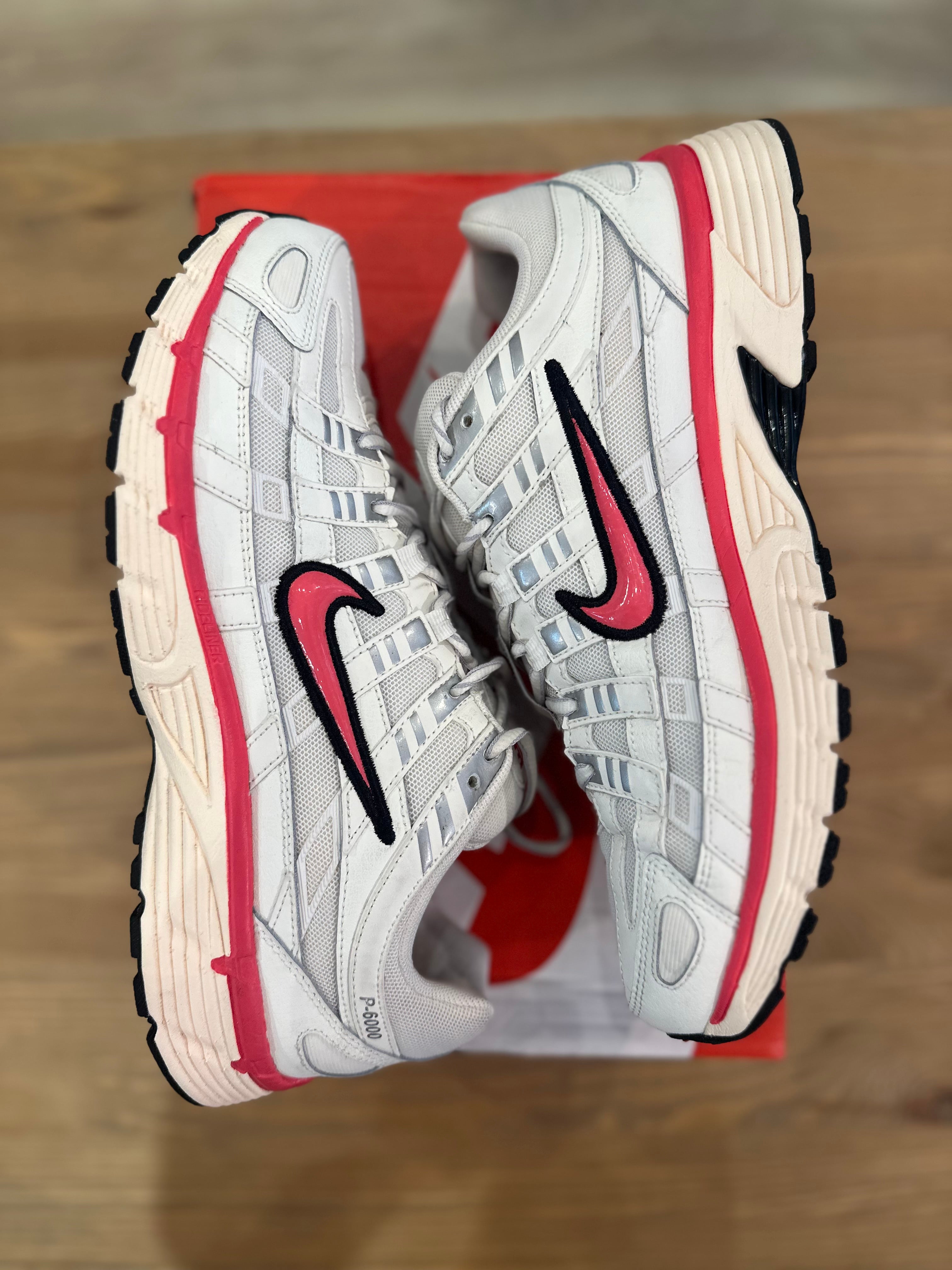 Nike p6000 sail guava ice ( taille 43 )