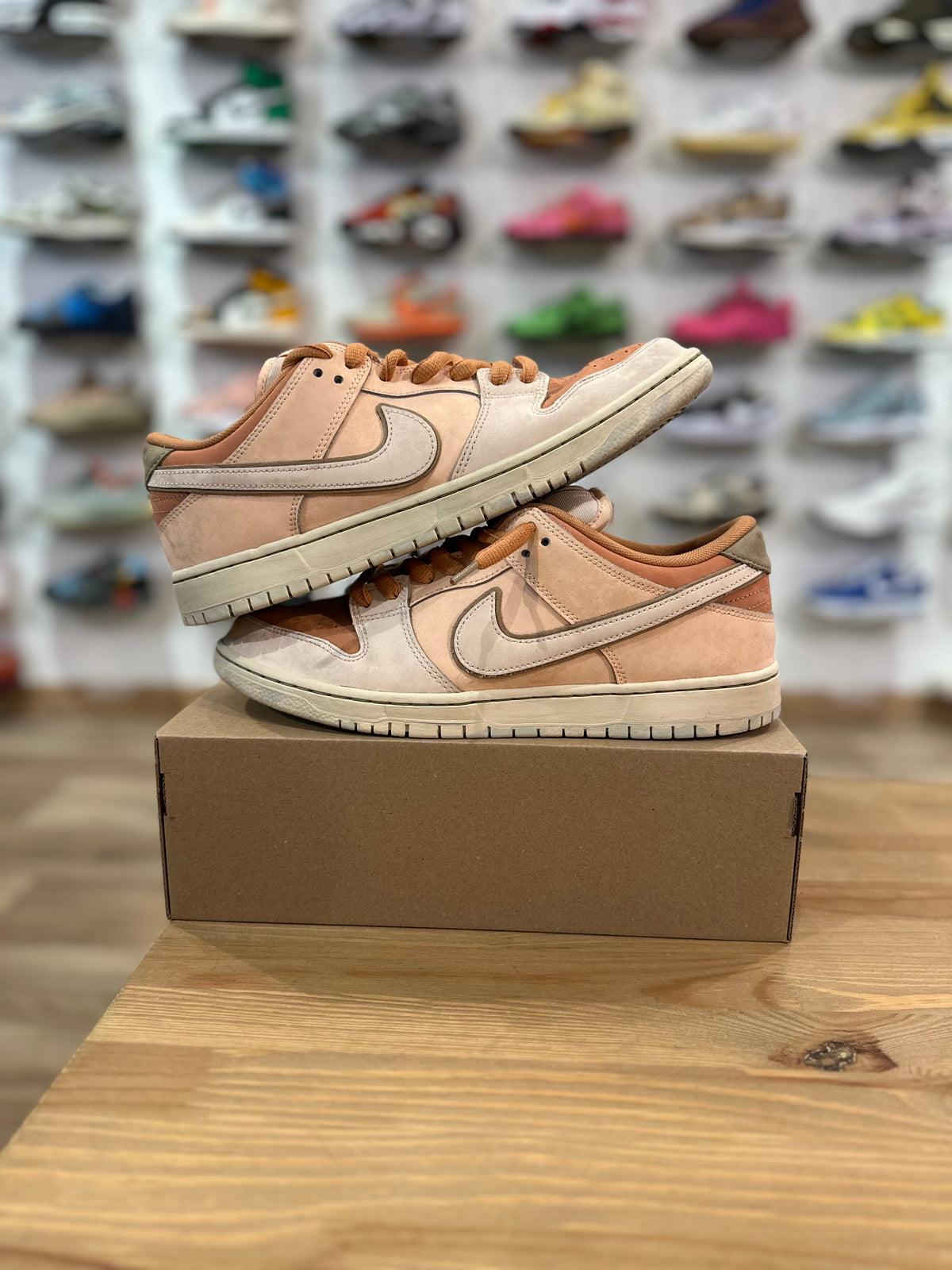 Nike sb dunk low Trocadéro garden ( taille 44,5 )