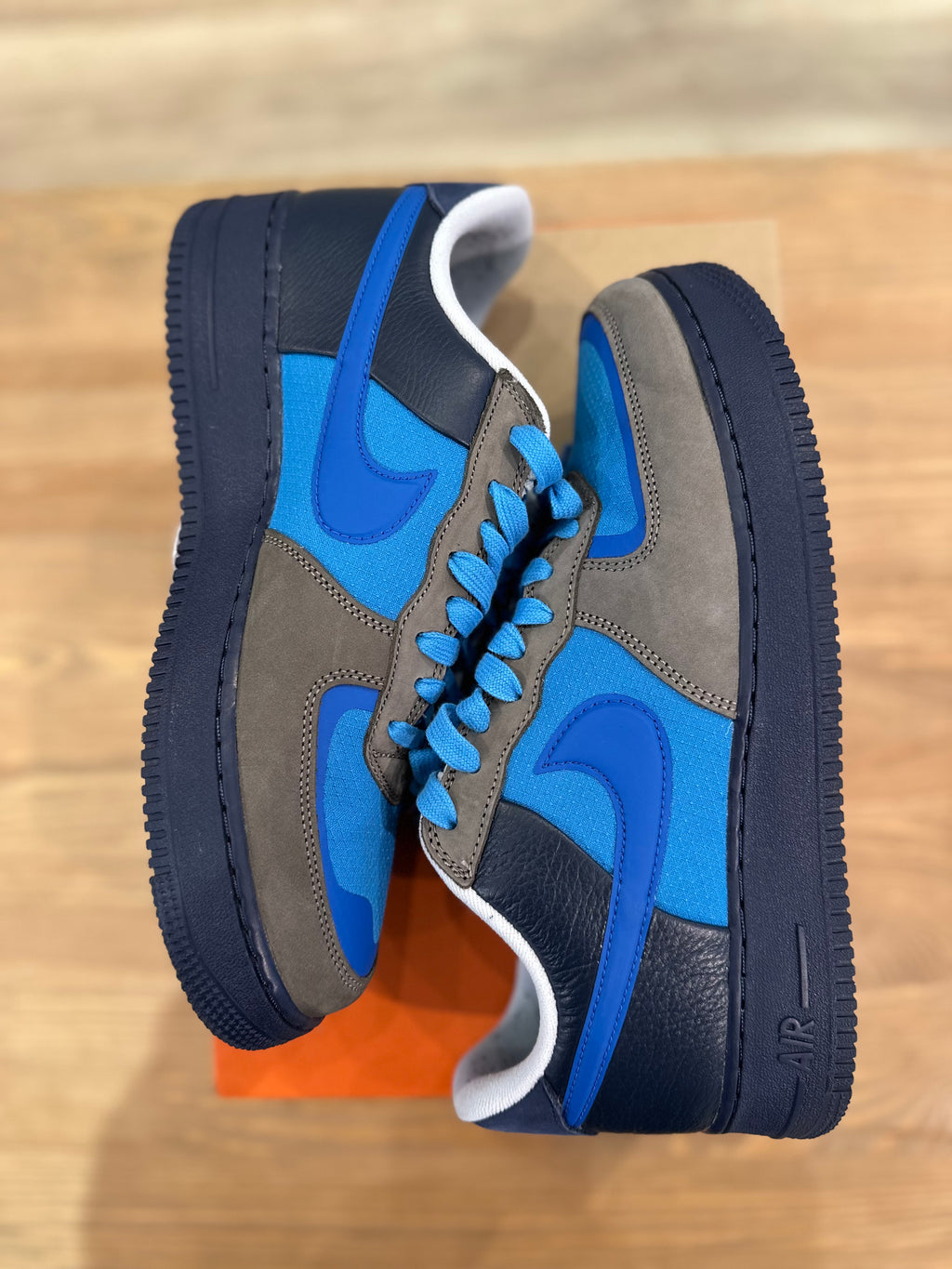 Nike air force 1 low stash ( taille 42,5 )