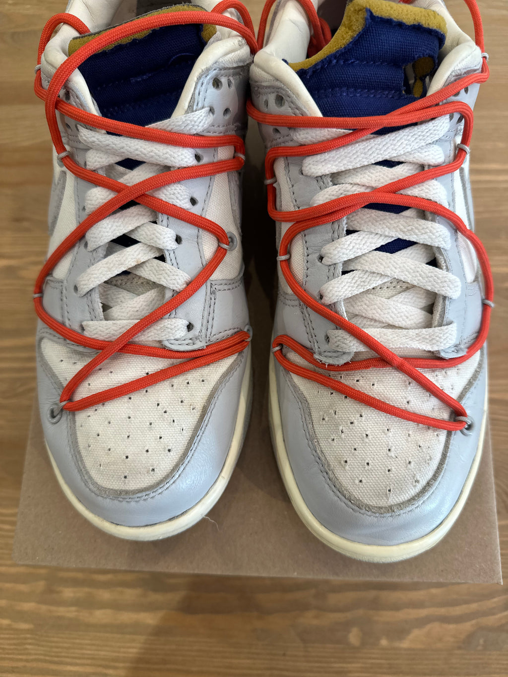Nike dunk low off White lot 23 ( taille 41 )