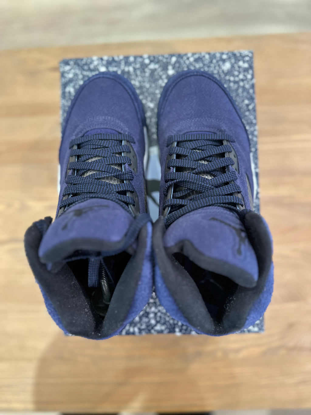 Nike Jordan 5 rétro se midnight navy ( taille 41 )