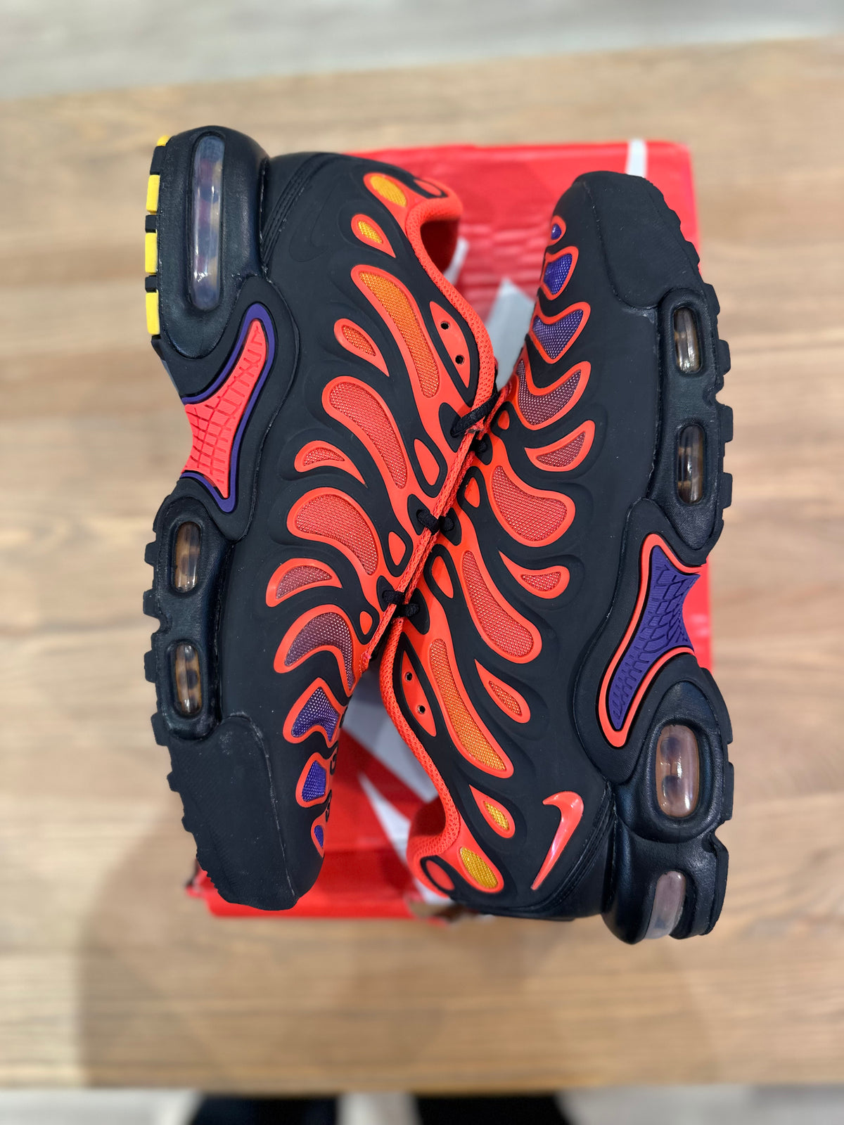 Nike air Max plus drift all day ( taille 42 )