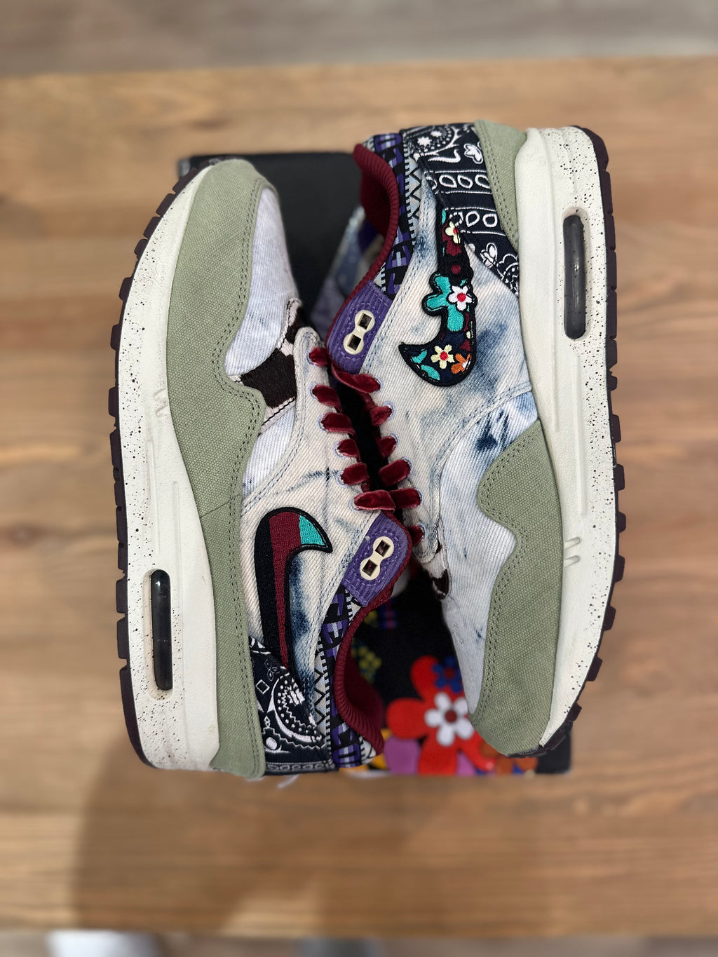 Nike air Max 1 concepts mellow ( taille 42 )