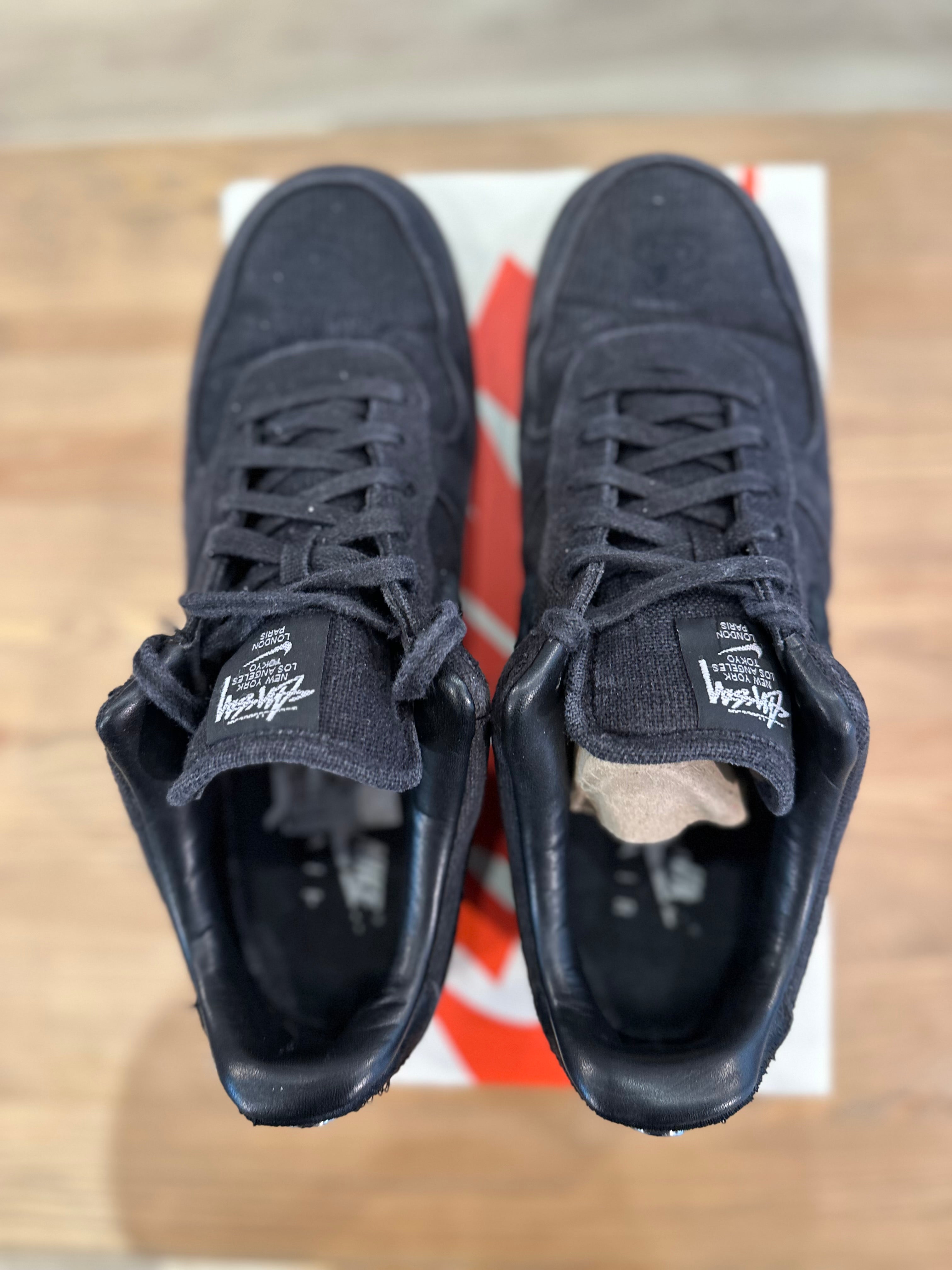 Nike air force 1 low stussy black ( taille 46 )