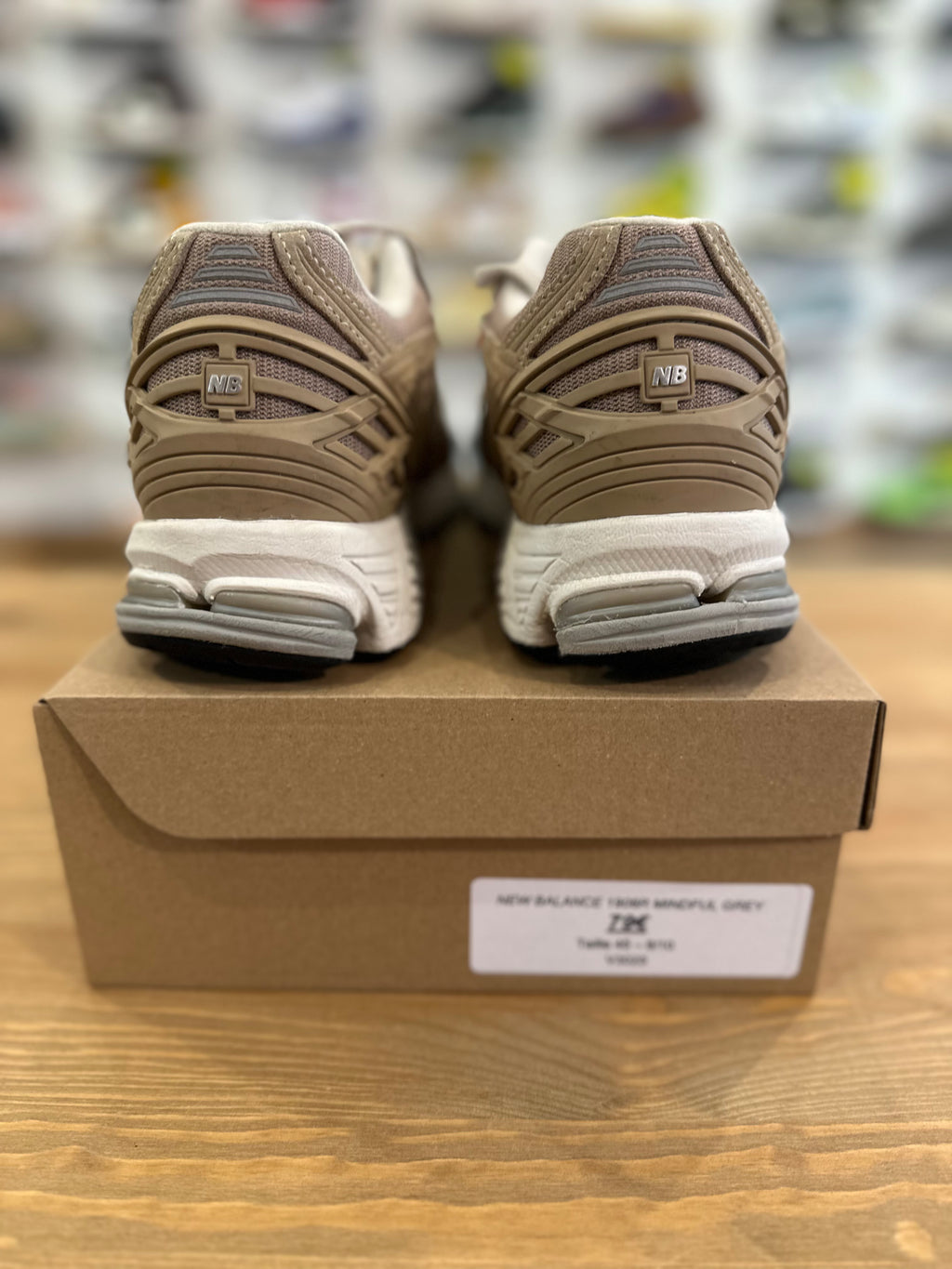 New balance 1906r mindful grey ( taille 45 )