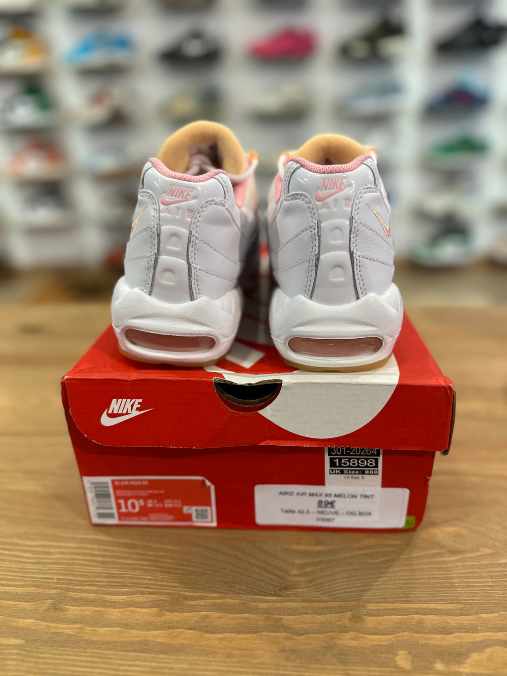 Nike air Max 95 melon tint ( taille 42,5 )