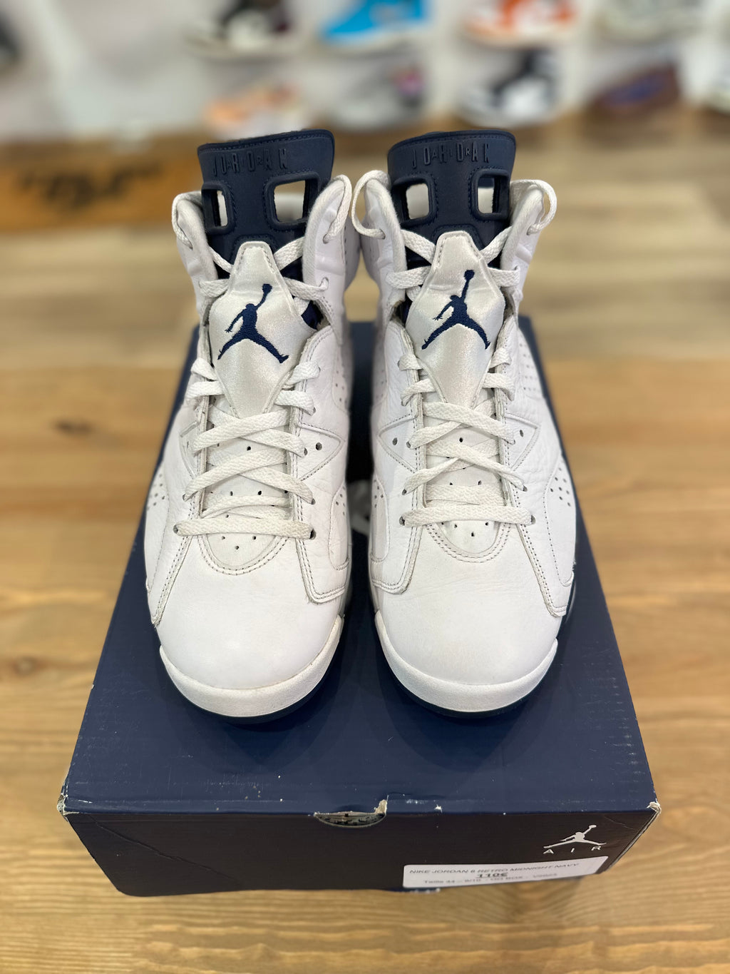 Nike Jordan 6 rétro midnight navy ( taille 44 )
