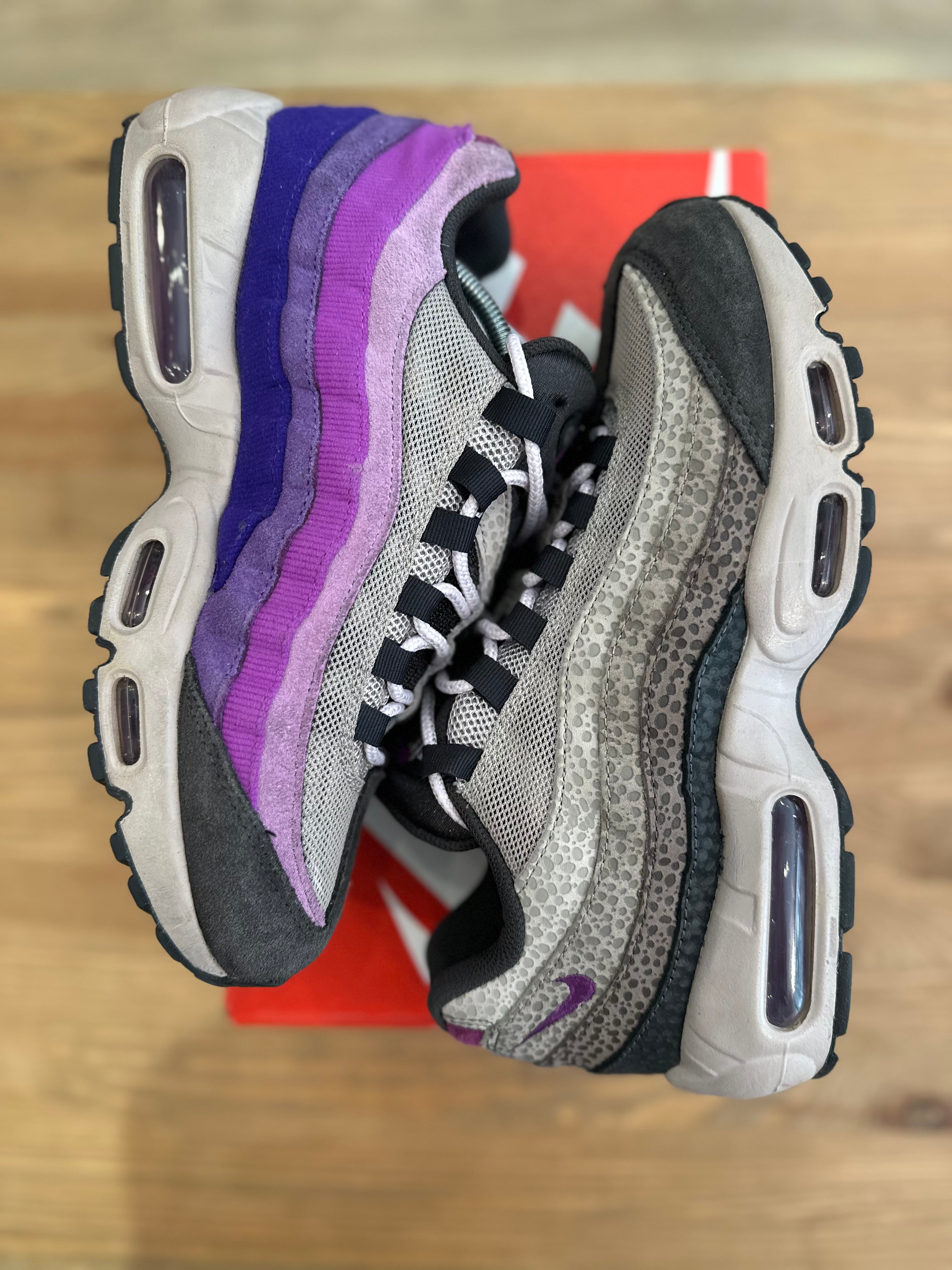Nike air Max 95 safari viotech ( taille 41 )