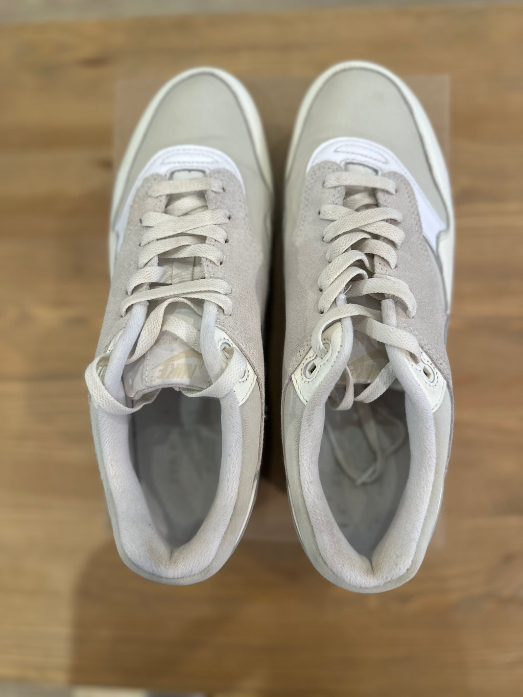 Nike air Max 1 hangul day ( taille 43 )